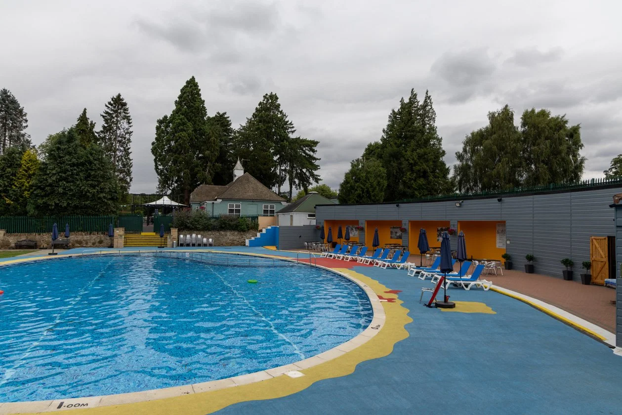 Harbur_Overstone swimming pool.jpg