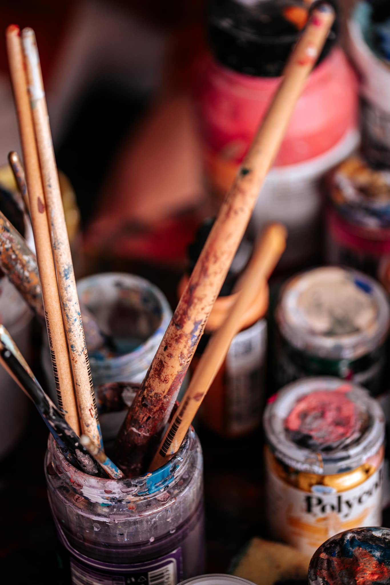 details photography painter and his brush