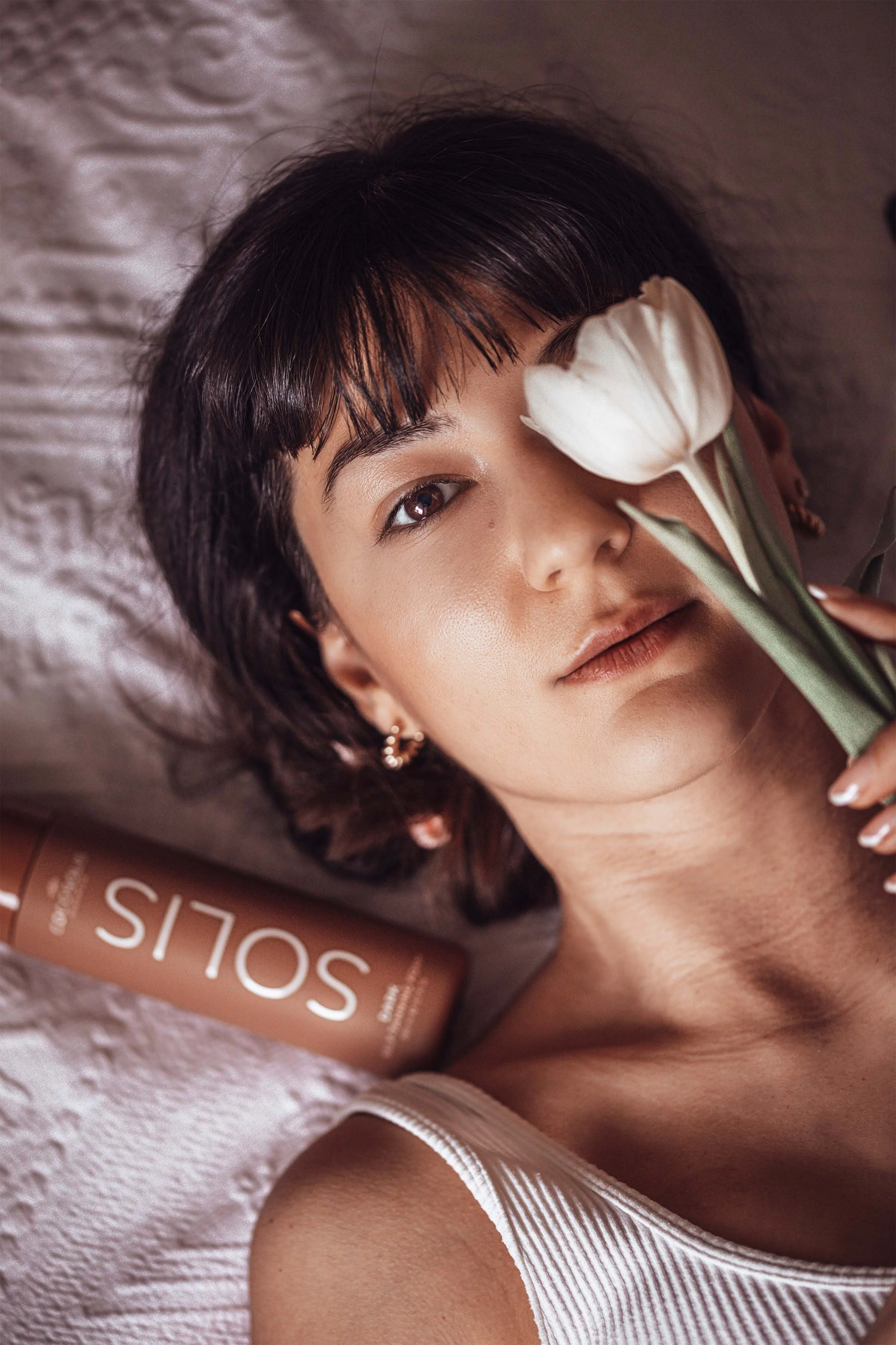 professional cometic photoshoot Cocosolis solis gentle girl with tulip