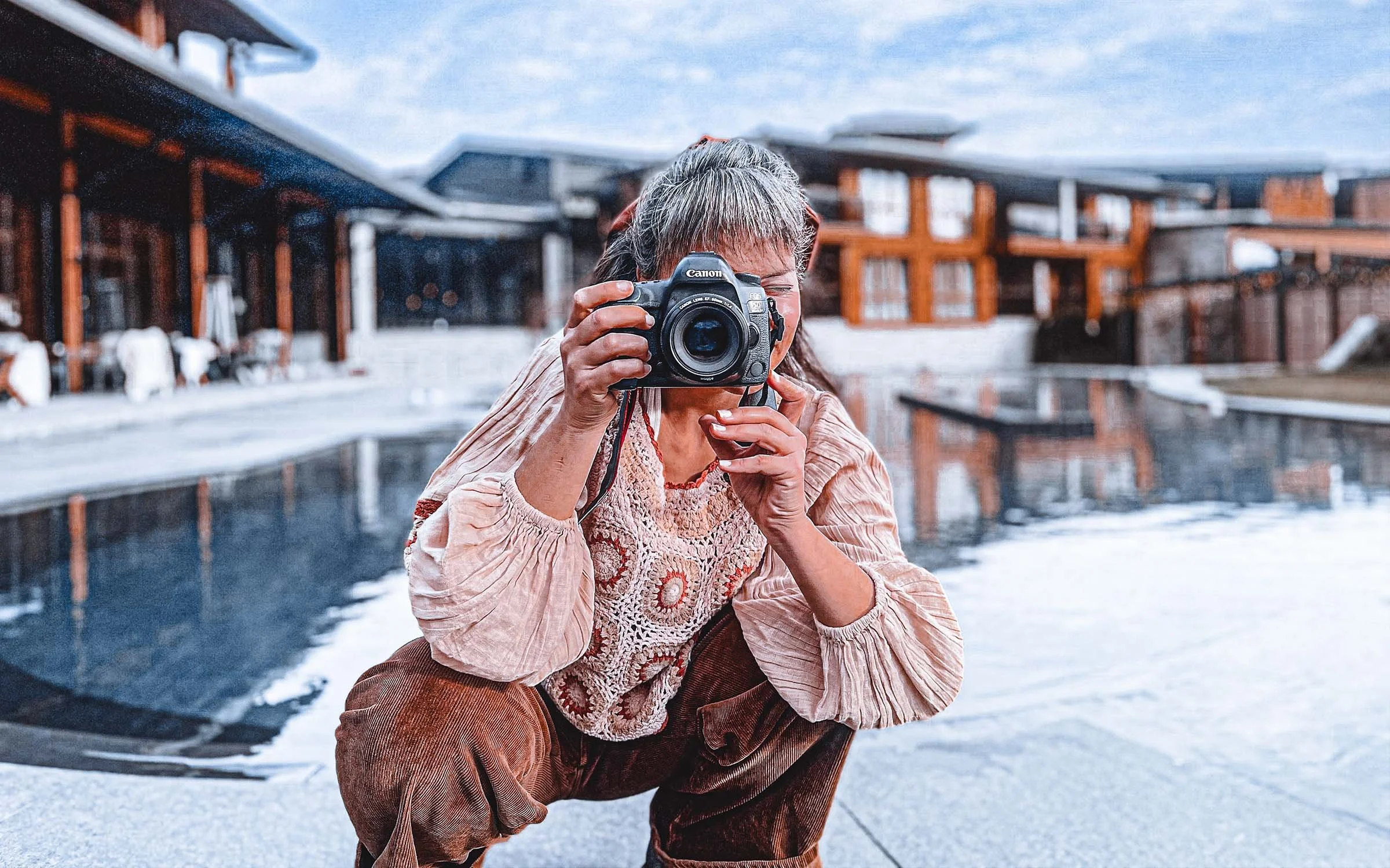 Lolita photography website a girl with a camera