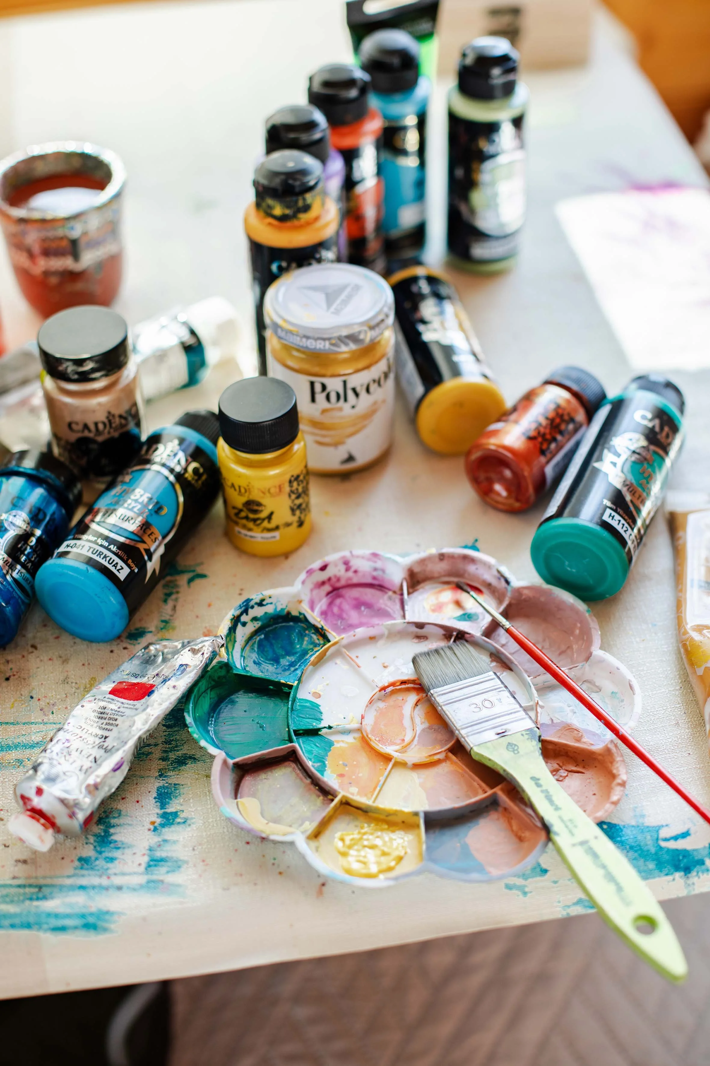 painter brushed colours product photography