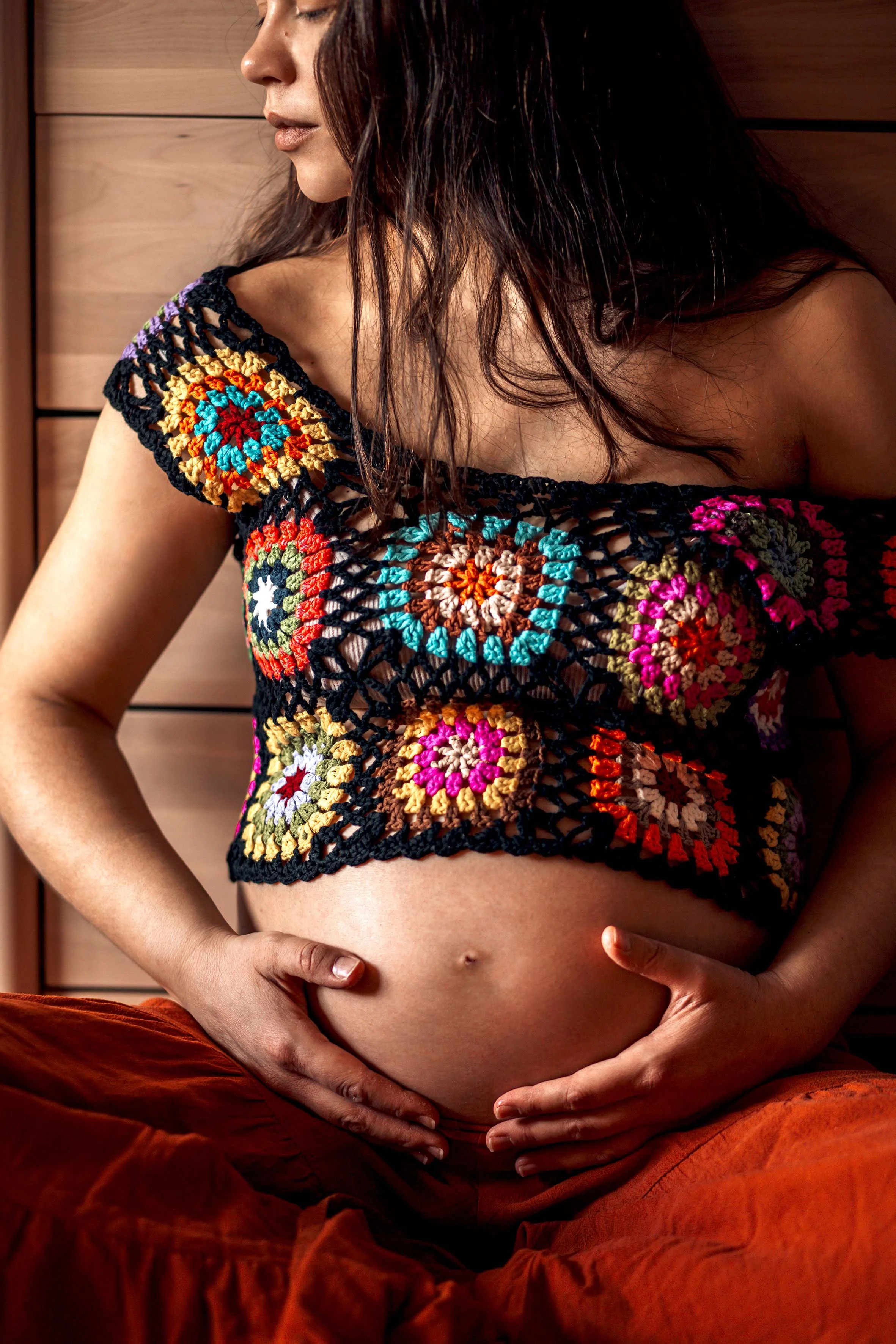 miracle of pregnancy Spanish girl pregnant photography