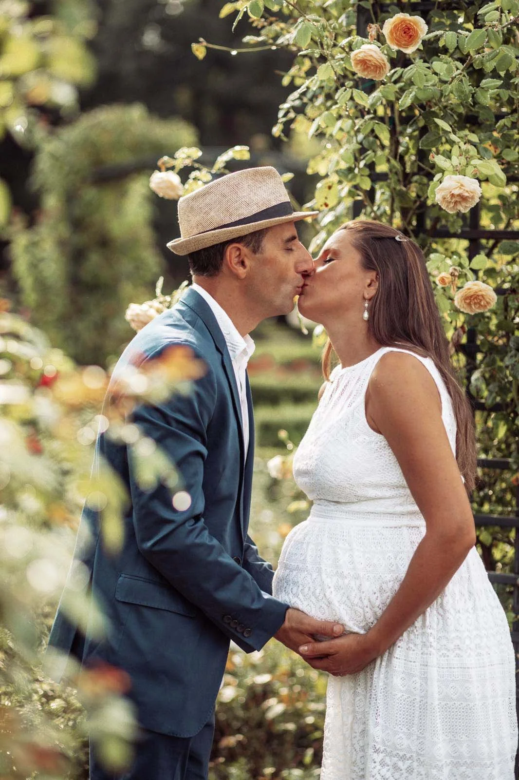 couple in love pregnant beautiful woman