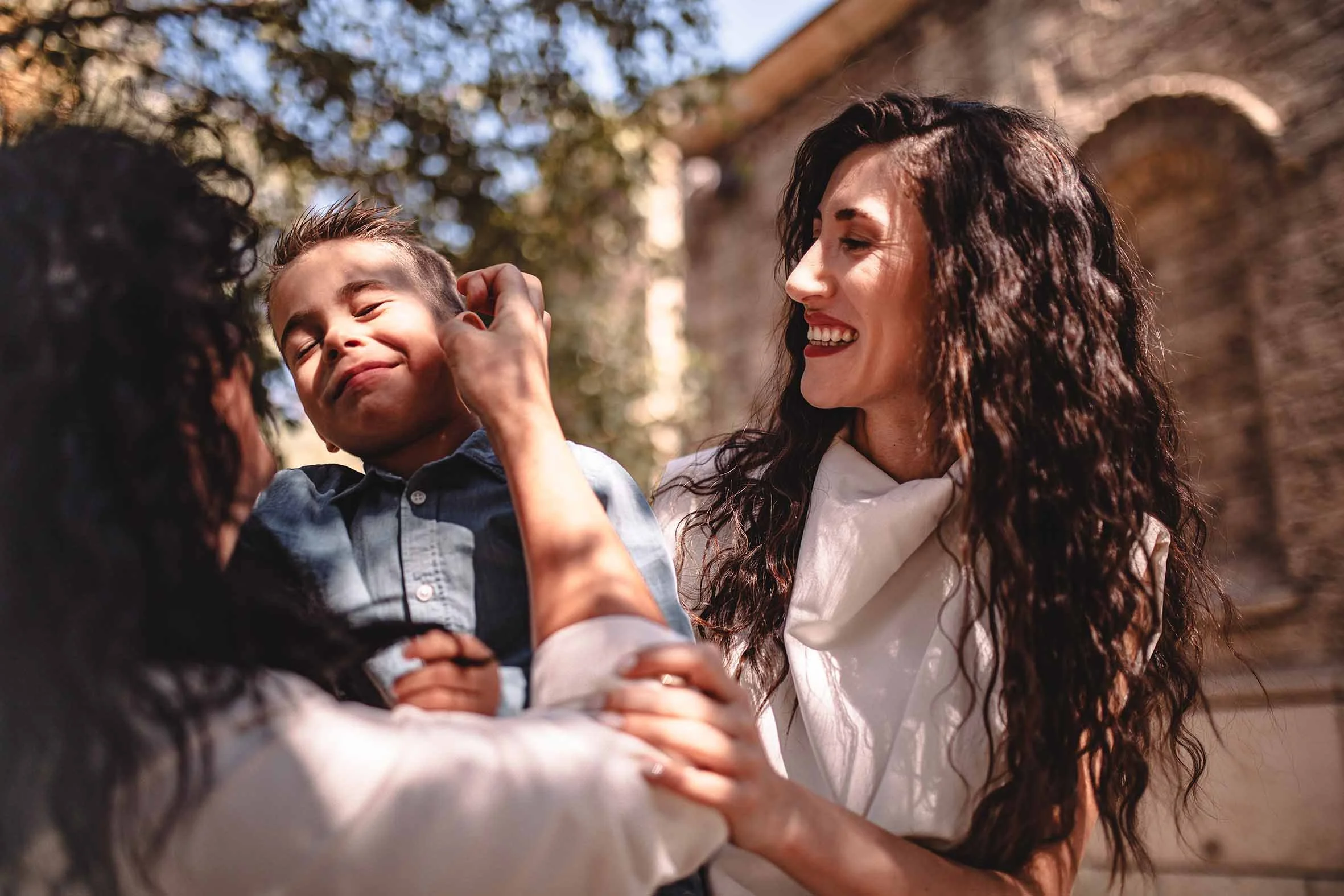 family photoshoot kids love