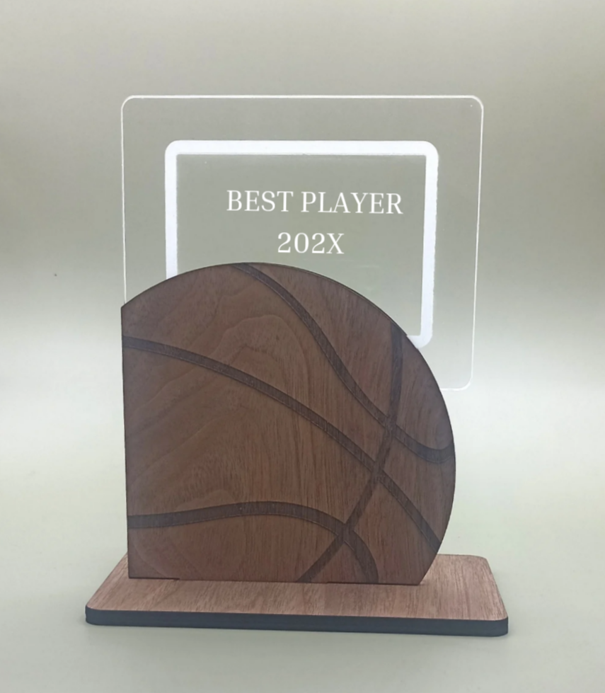 Trofeo de baloncesto personalizado