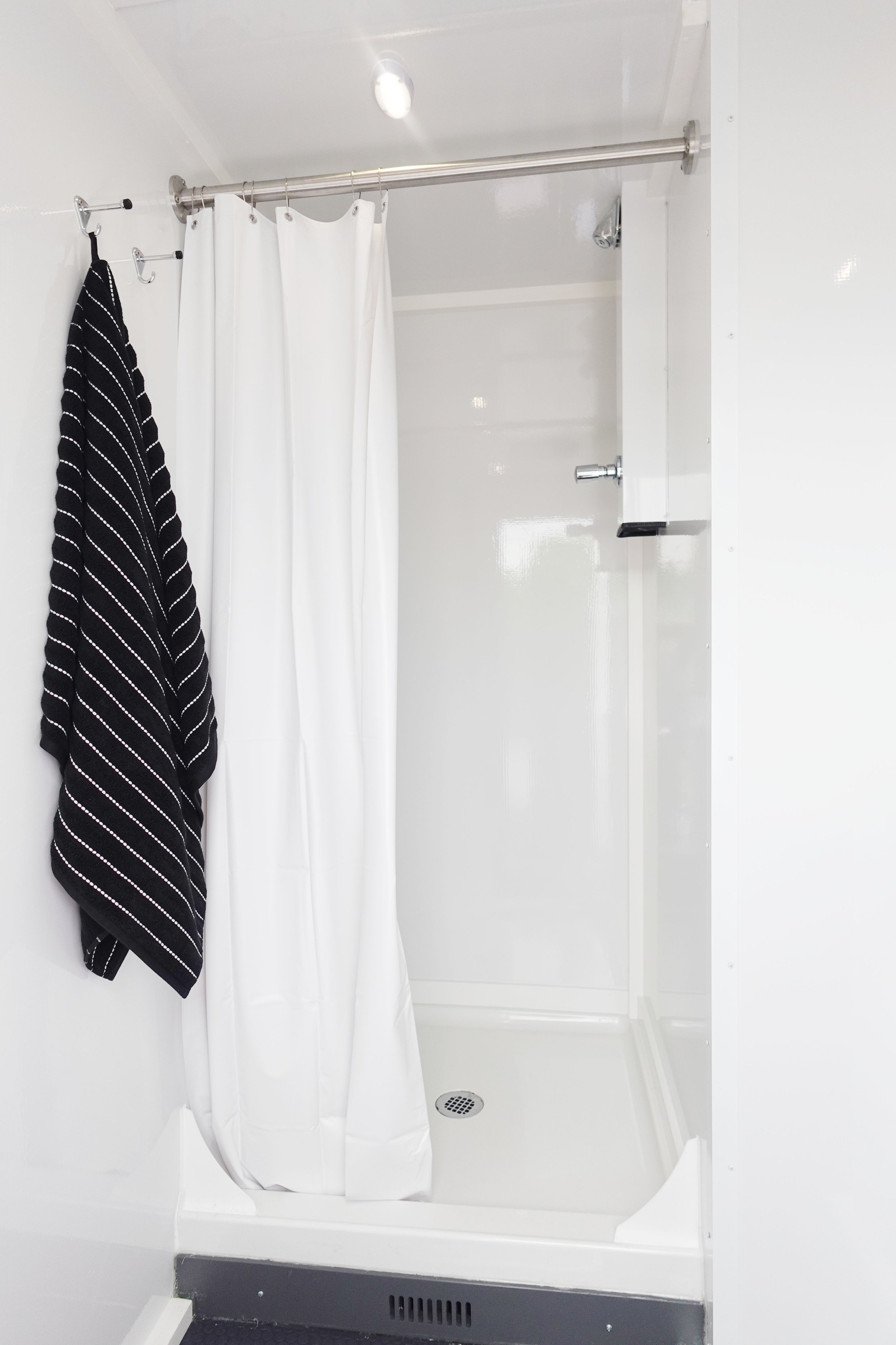 2private shower4.jpg