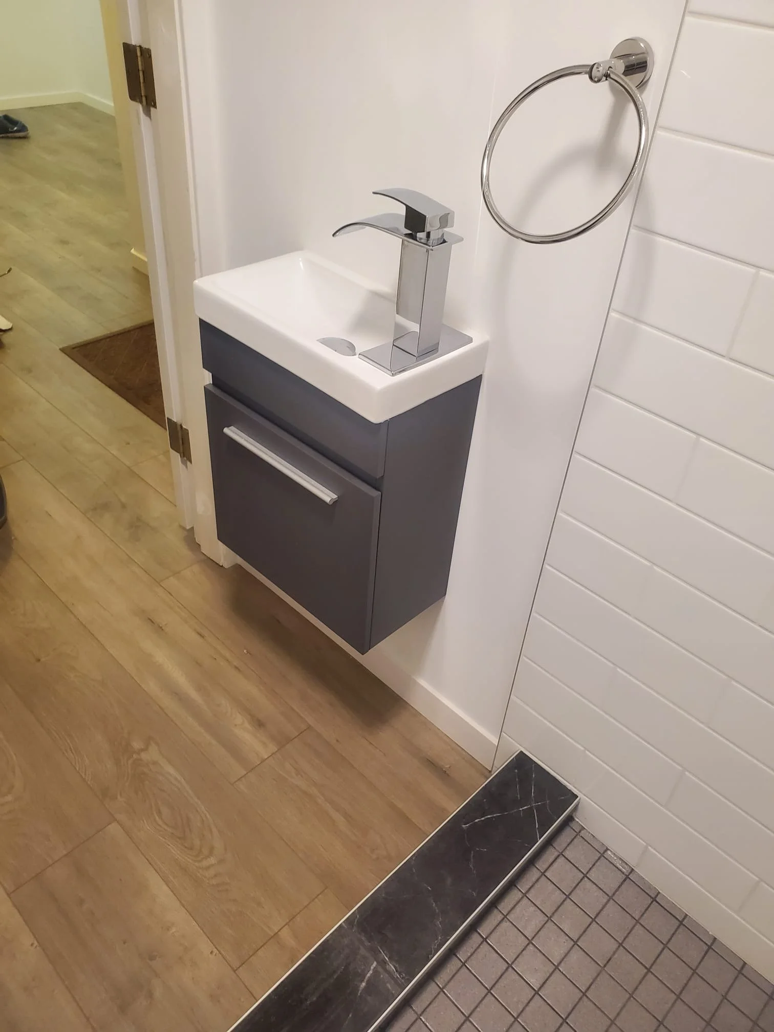 Sink Plumbing & Installation 