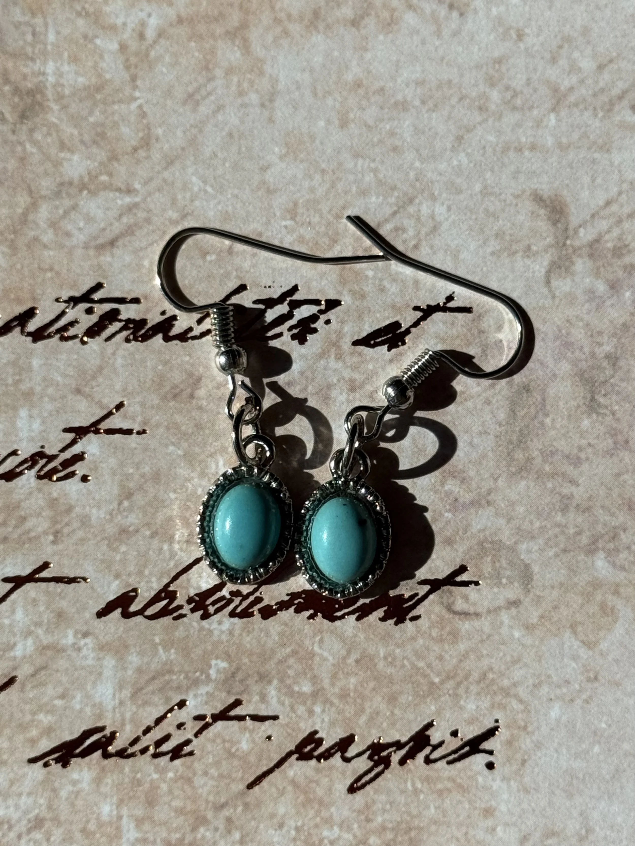 Antique-Style Oval Turquoise Earrings