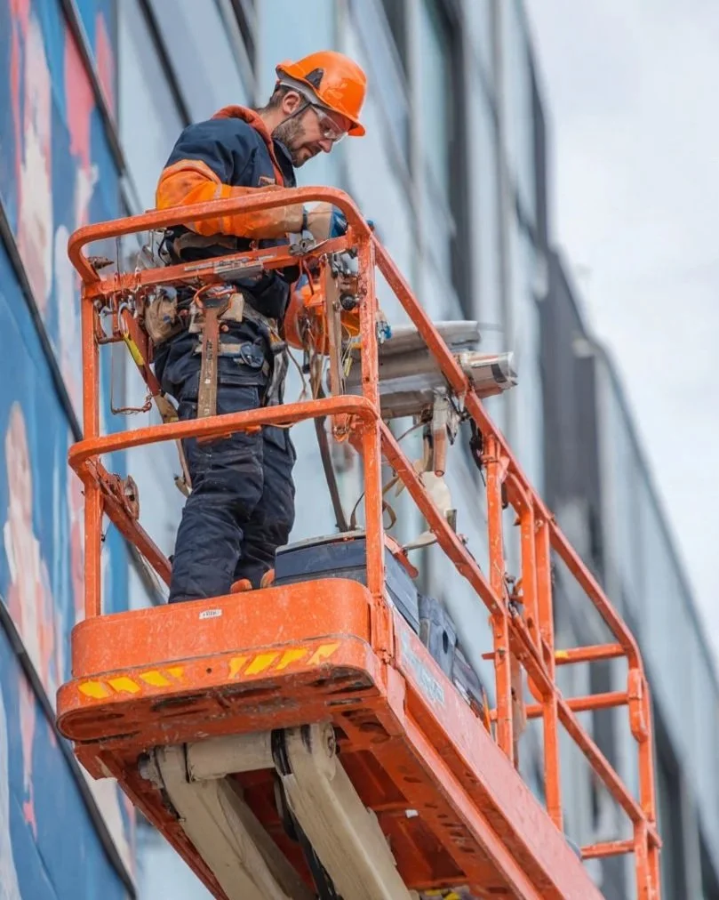 Operate a Mobile Elevating Work Platform (MEWP)