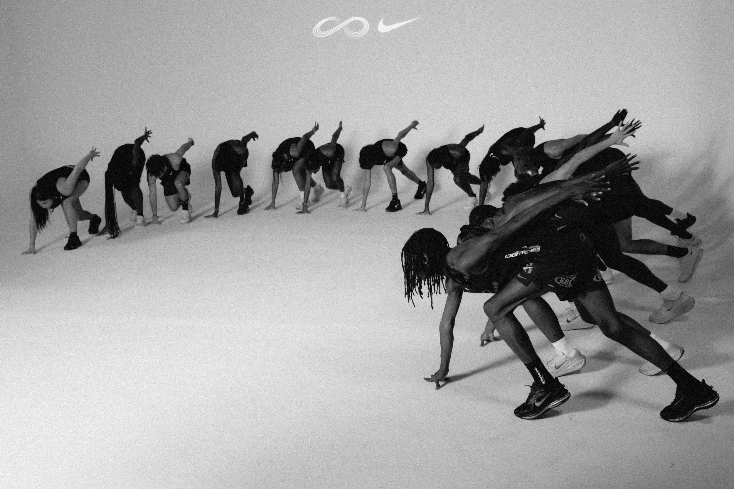 EIGHT LINES NIKE0866 copie.jpg