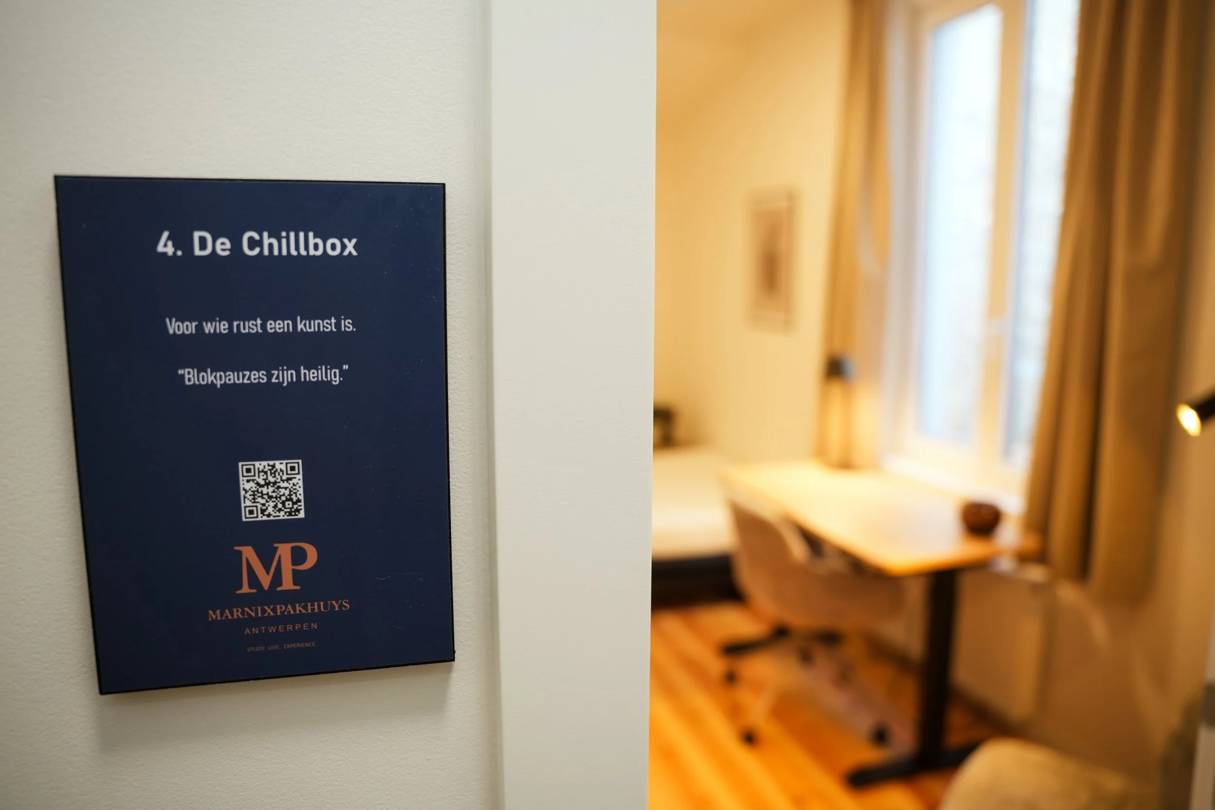 4. De Chillbox