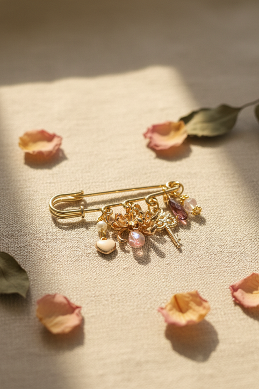 Studio dispatch Pin 03_1.png