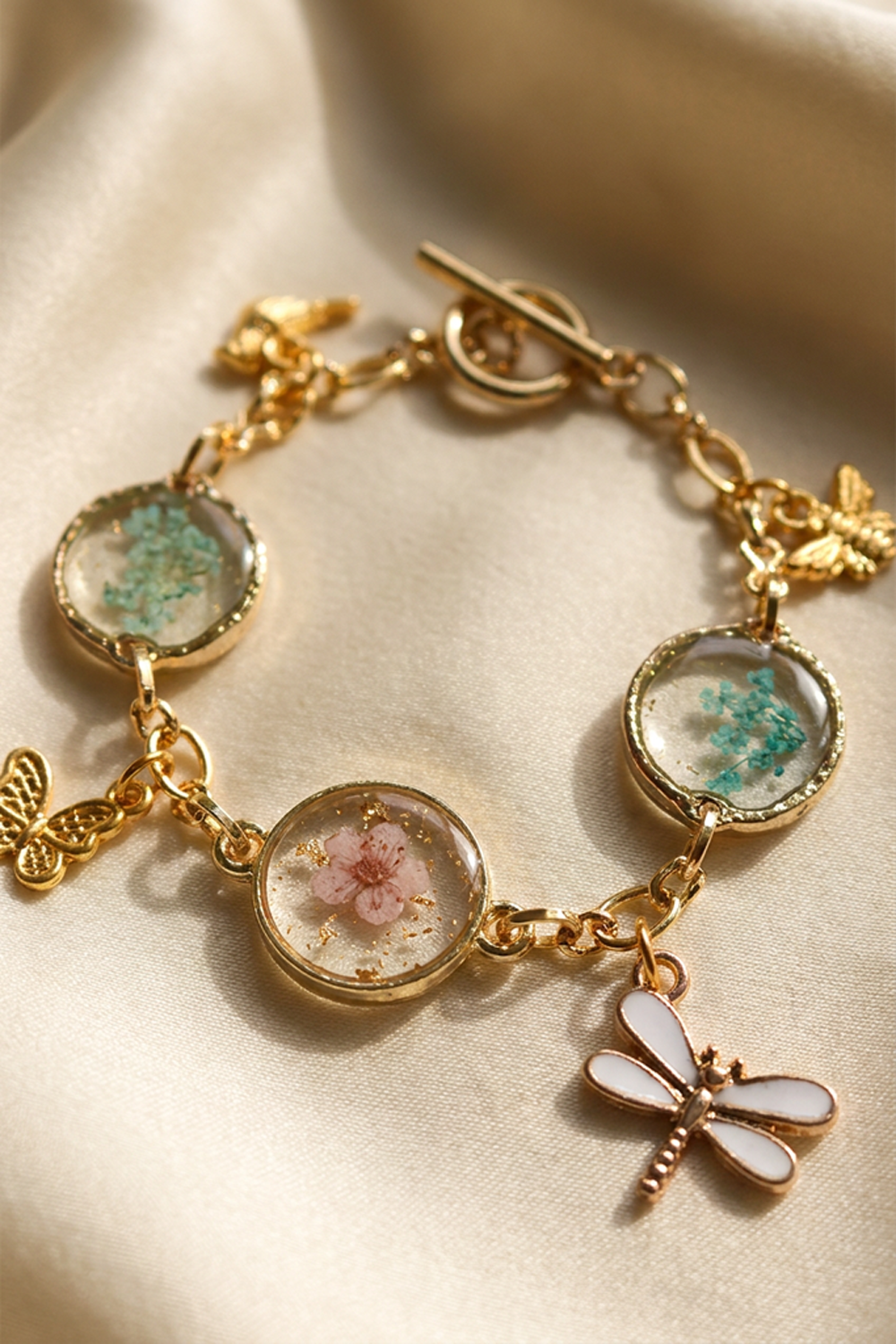 GHGBRACELET1_Pin 6.png