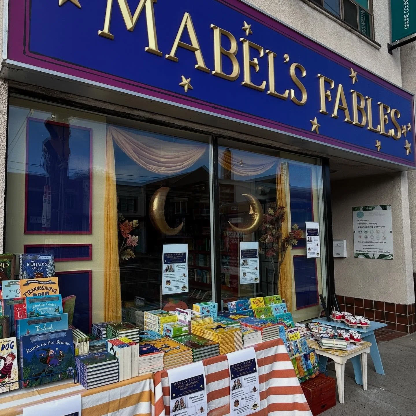 Mable's Fables in Toronto!
Paige, 5