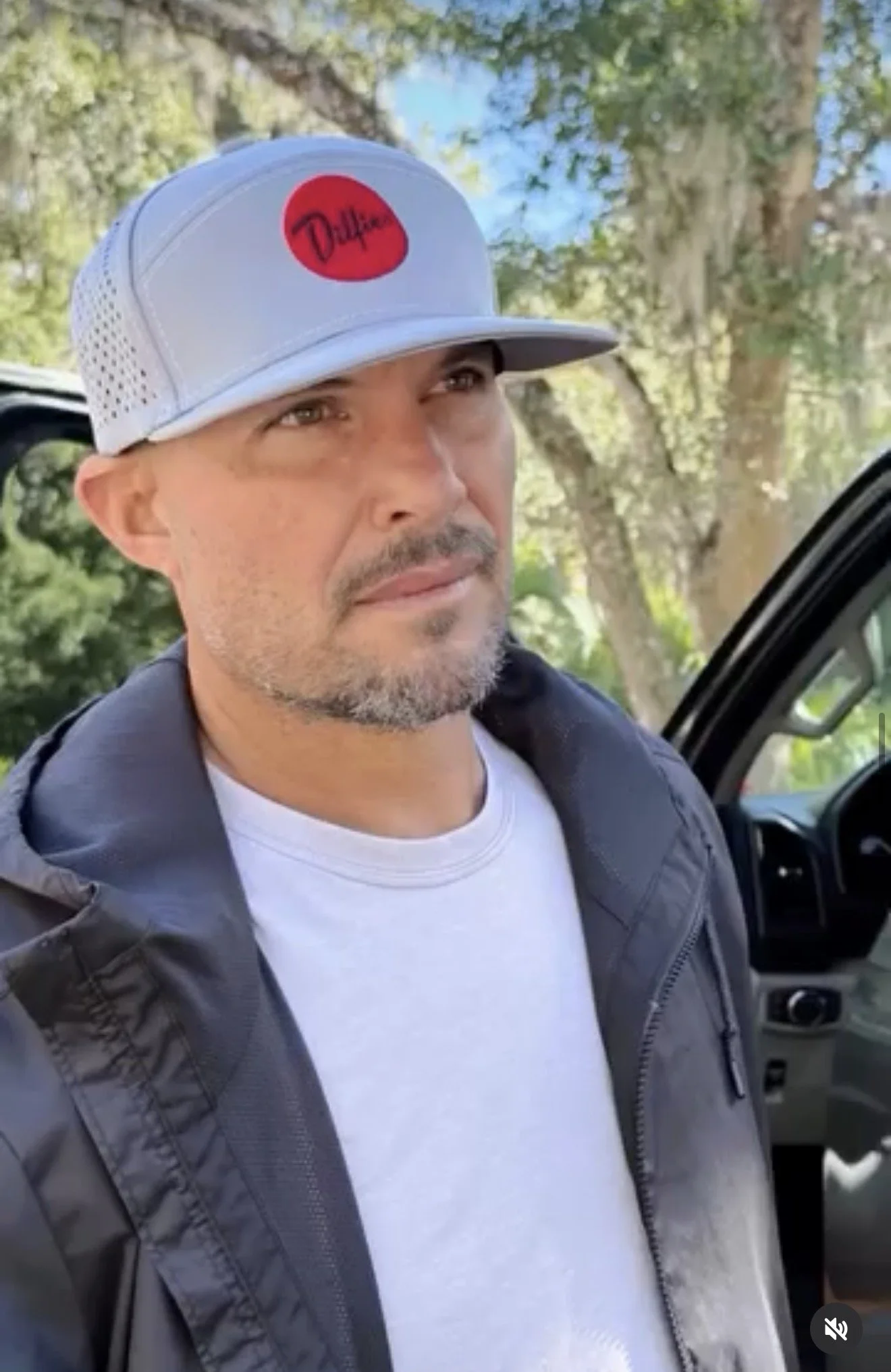 Mesh Back Hat Grey
