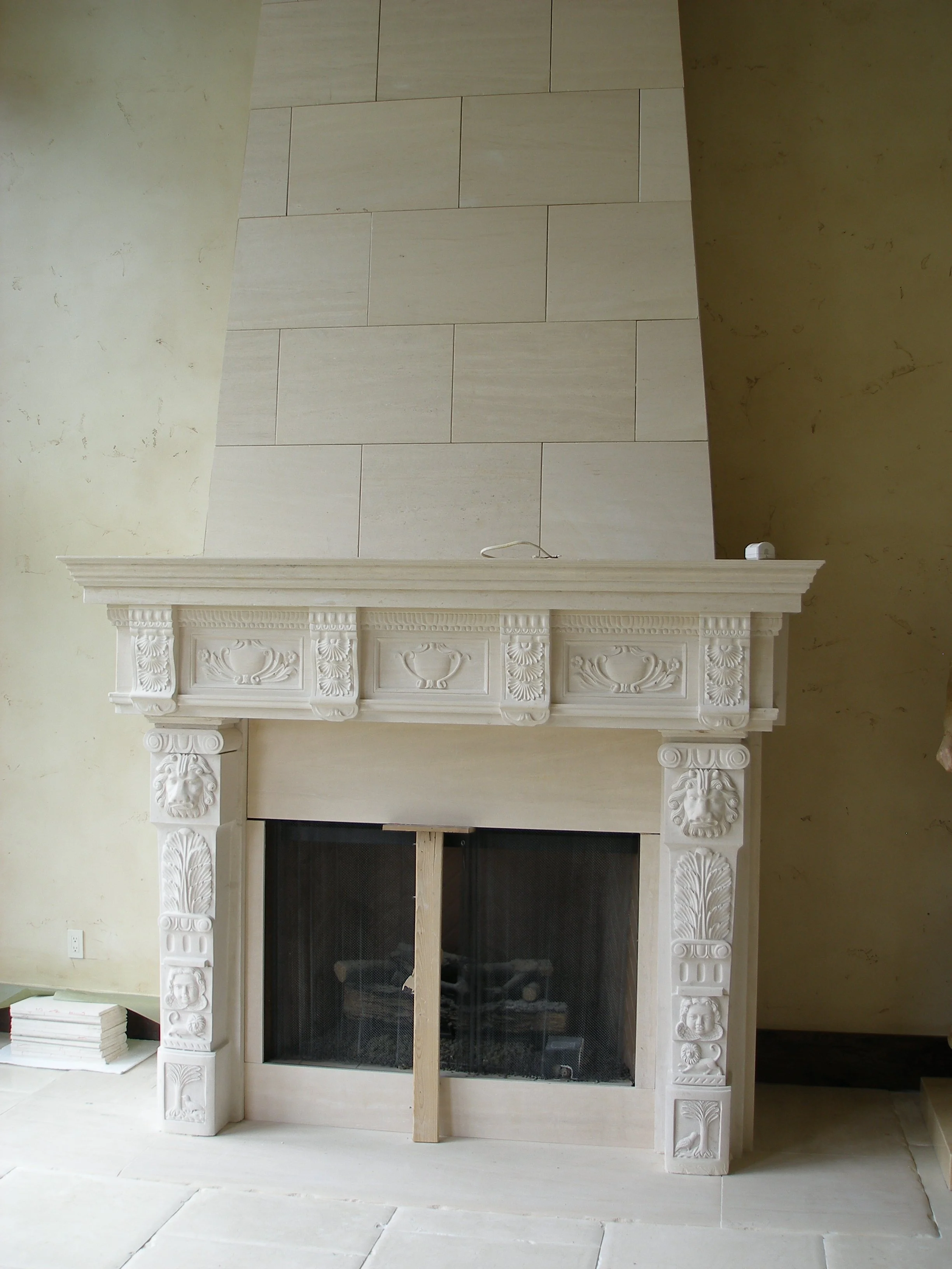 Mantels-1.JPG