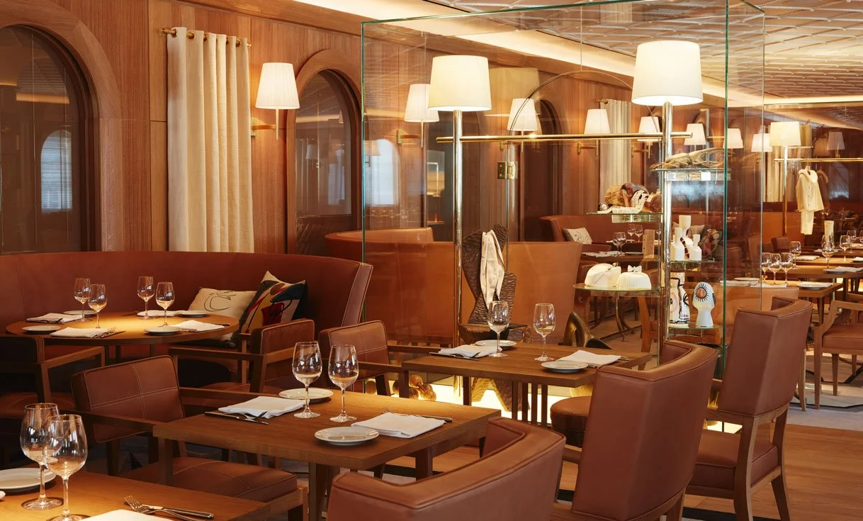 LAvenue-Saks-Restaurant (3).jpg
