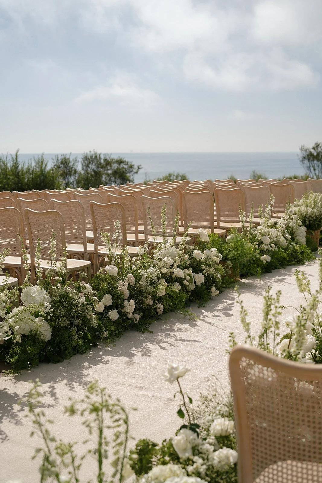 Jenny Quicksall Photography 
Partnered with The Oak and Owl florals