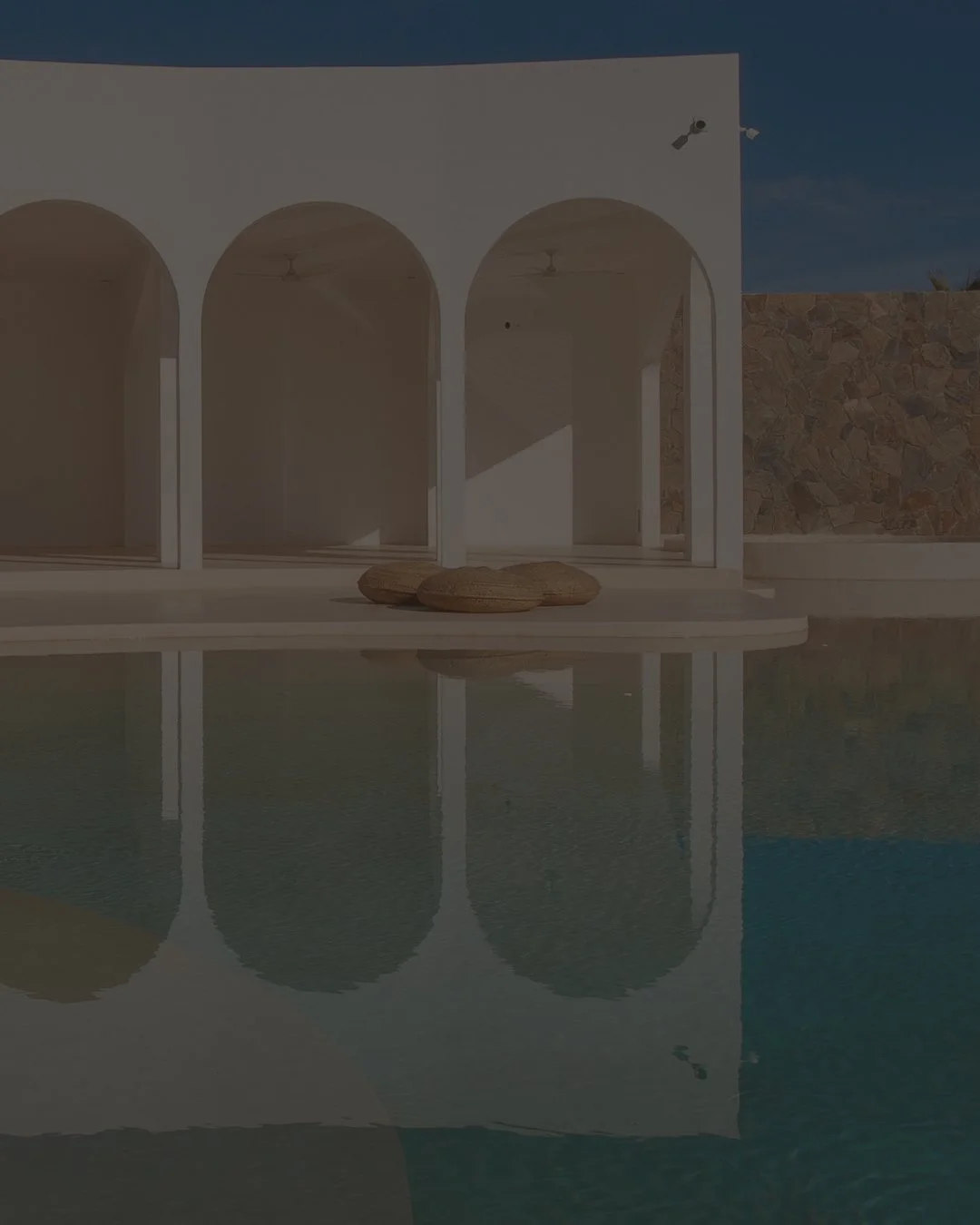 We're dreaming of a retreat in Mexico 🤍⁠
⁠
Inspired by D&iacute;a de muertos... Ofrenda is a retreat to pause, remember &amp; celebrate life. ⁠
⁠
👩🏽&zwj;💻 link in bio to learn more.
