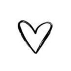 Cœur dessiné au trait noir sur fond blanc