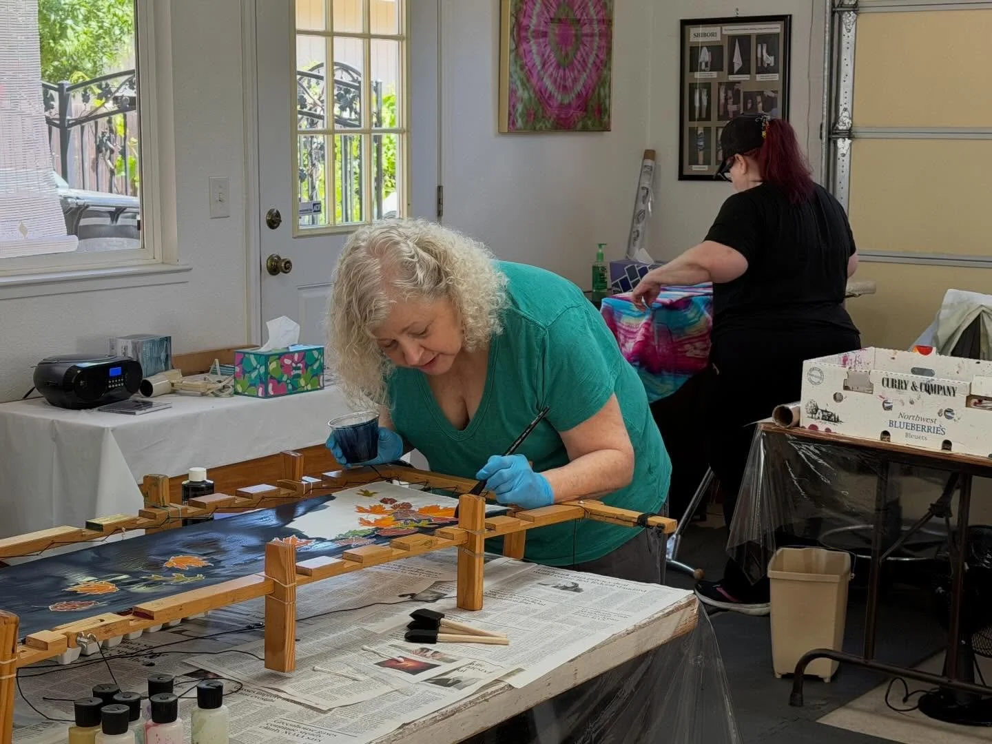 Day 2 of Joan McMurray&rsquo;s silk painting workshop. Day 1 projects opened up and painting started on scarves. It was a busy day with each piece being a surprise. #silkart #scta #sacramentoart #artworkshop #silkart