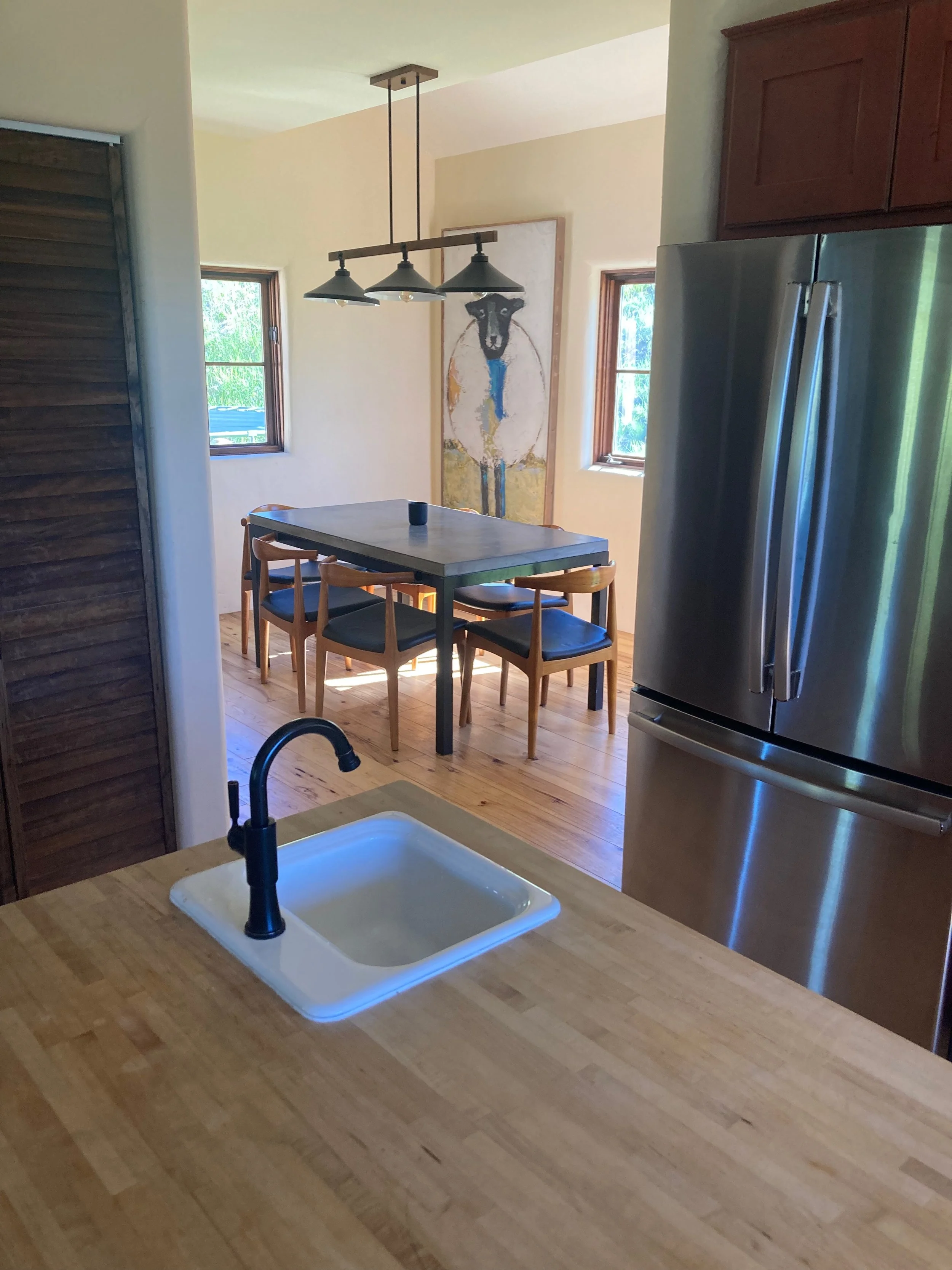 kitchen to dining.jpeg