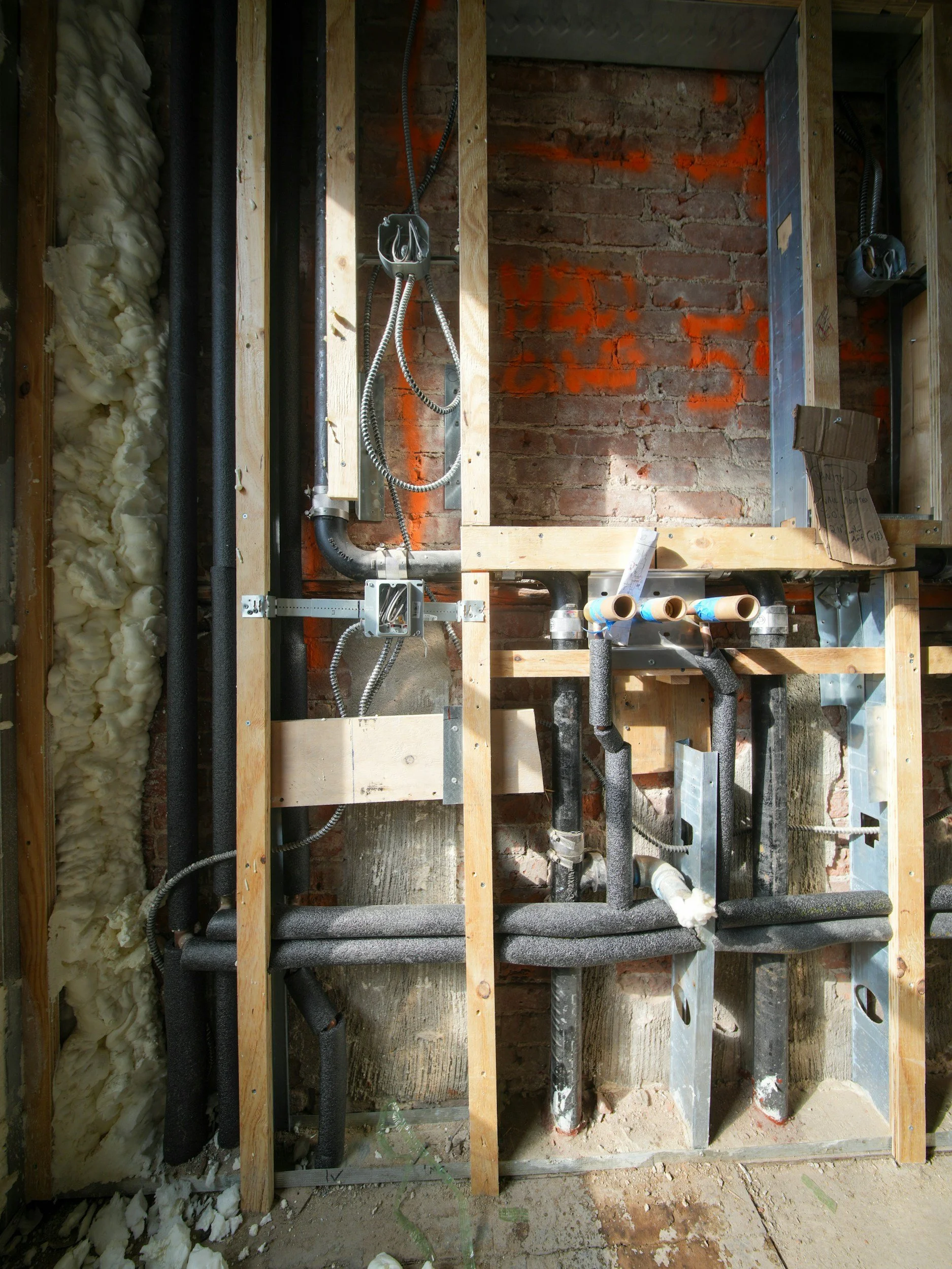 Is Knob-and-Tube or Cloth Wiring Still Legal in Massachusetts?