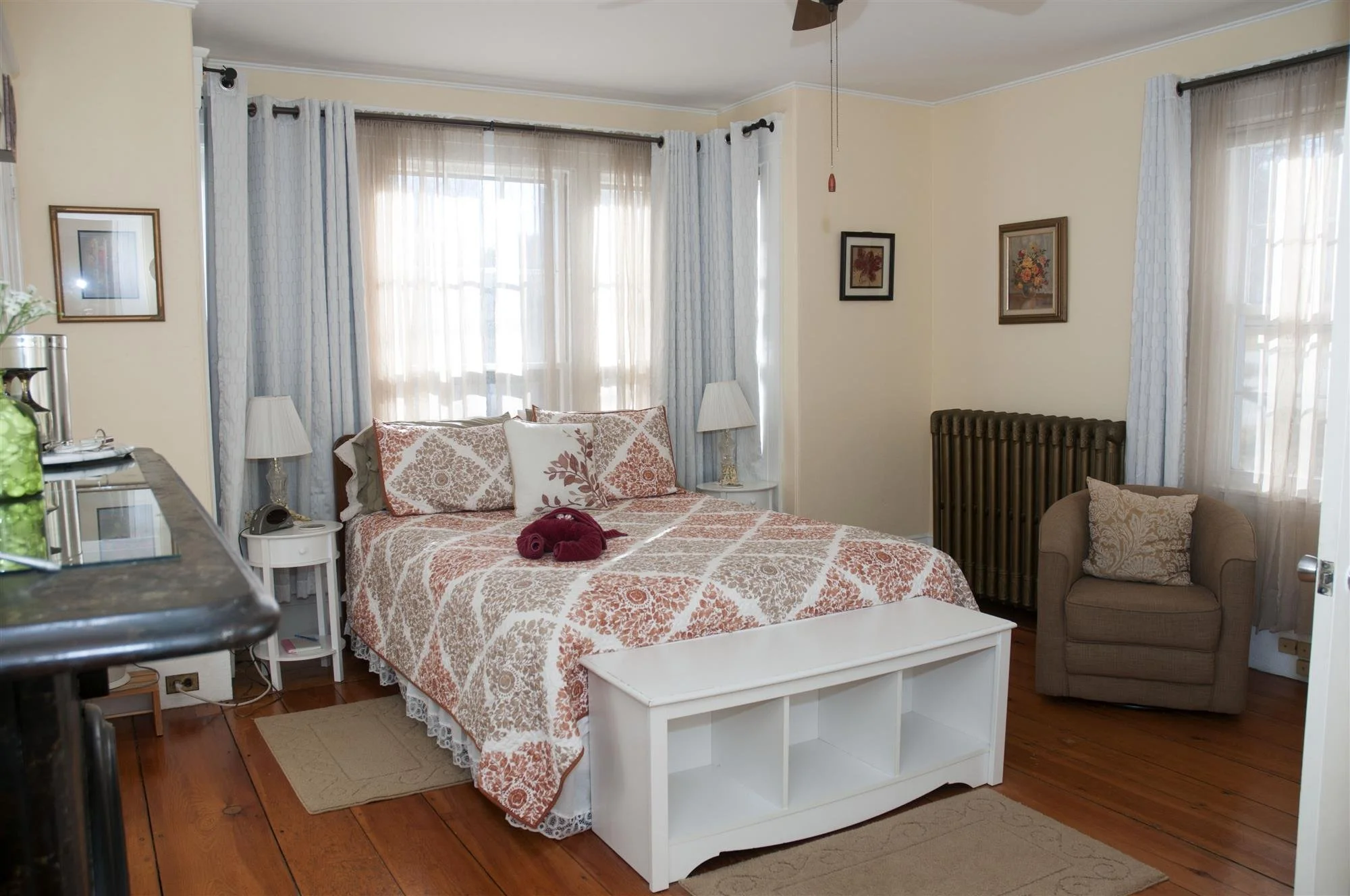 Bayberry Room Candlebay Inn Freeport Maine.jpg