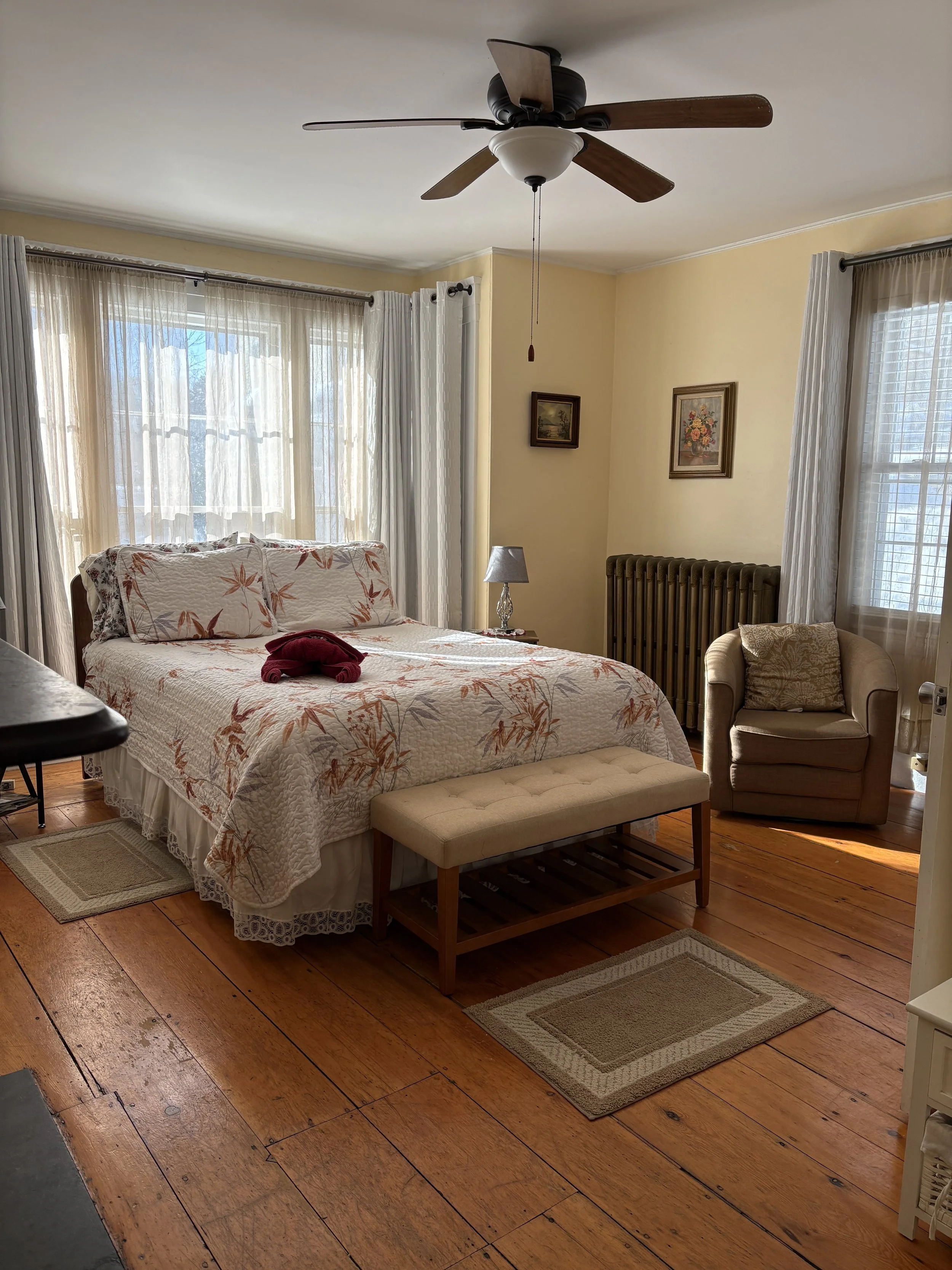 Bayberry Candlebay Inn Freeport Maine.JPG