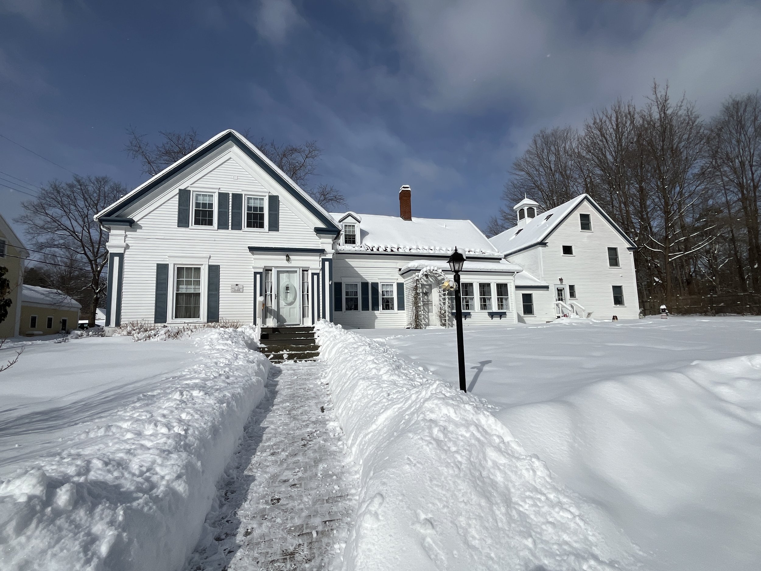 Candlebay Inn in Snow Freeport Maine