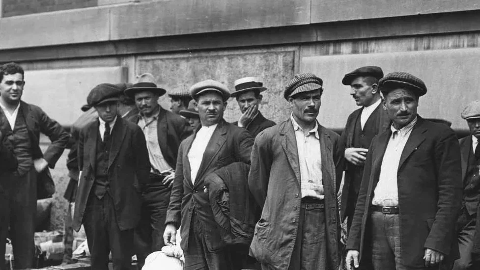 Italian immigrants at Ellis Island, early 20th century