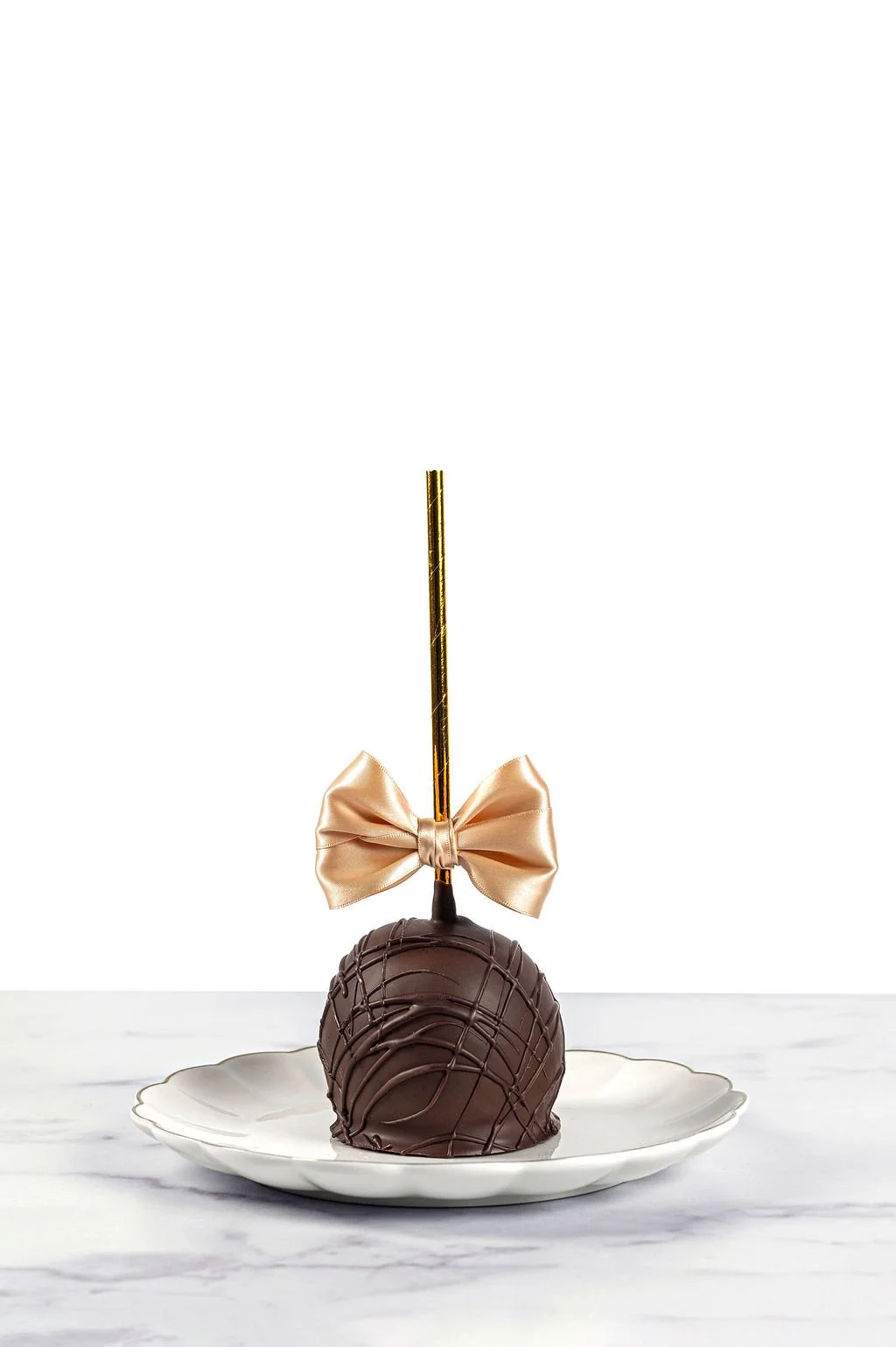 crisp decadent luxury caramel candy apples dmv maryland virginia beautiful pretty chocolate