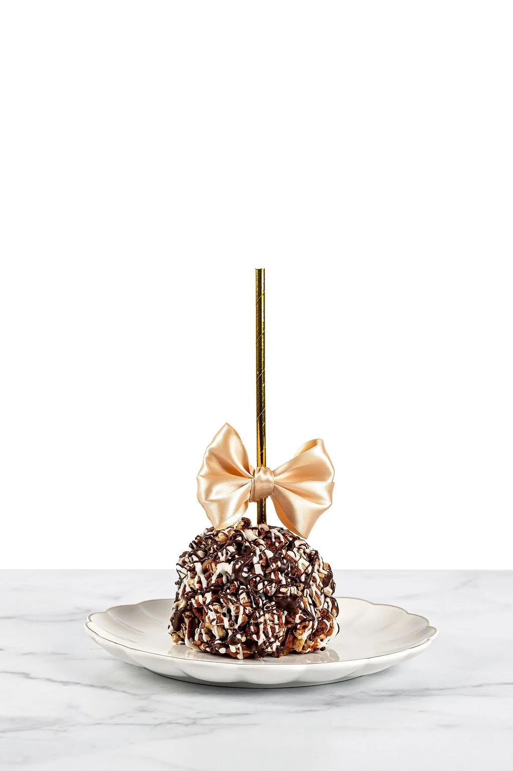 crisp decadent caramel candy apple dmv maryland virginia woman minority black owned elegant beautiful luxury pecan southern pecans turtle