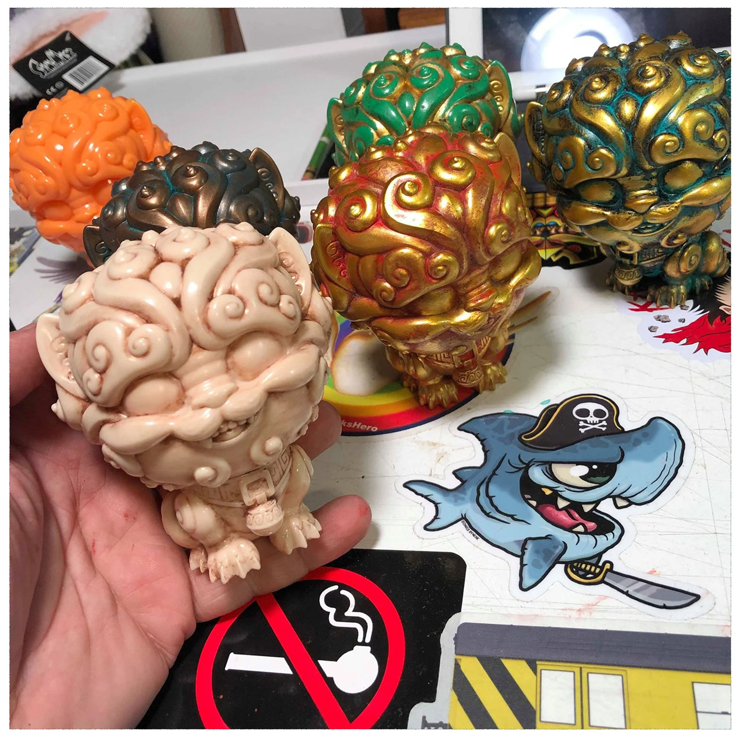 SHI SHISOFUBI BOARD for promos in hand.jpg