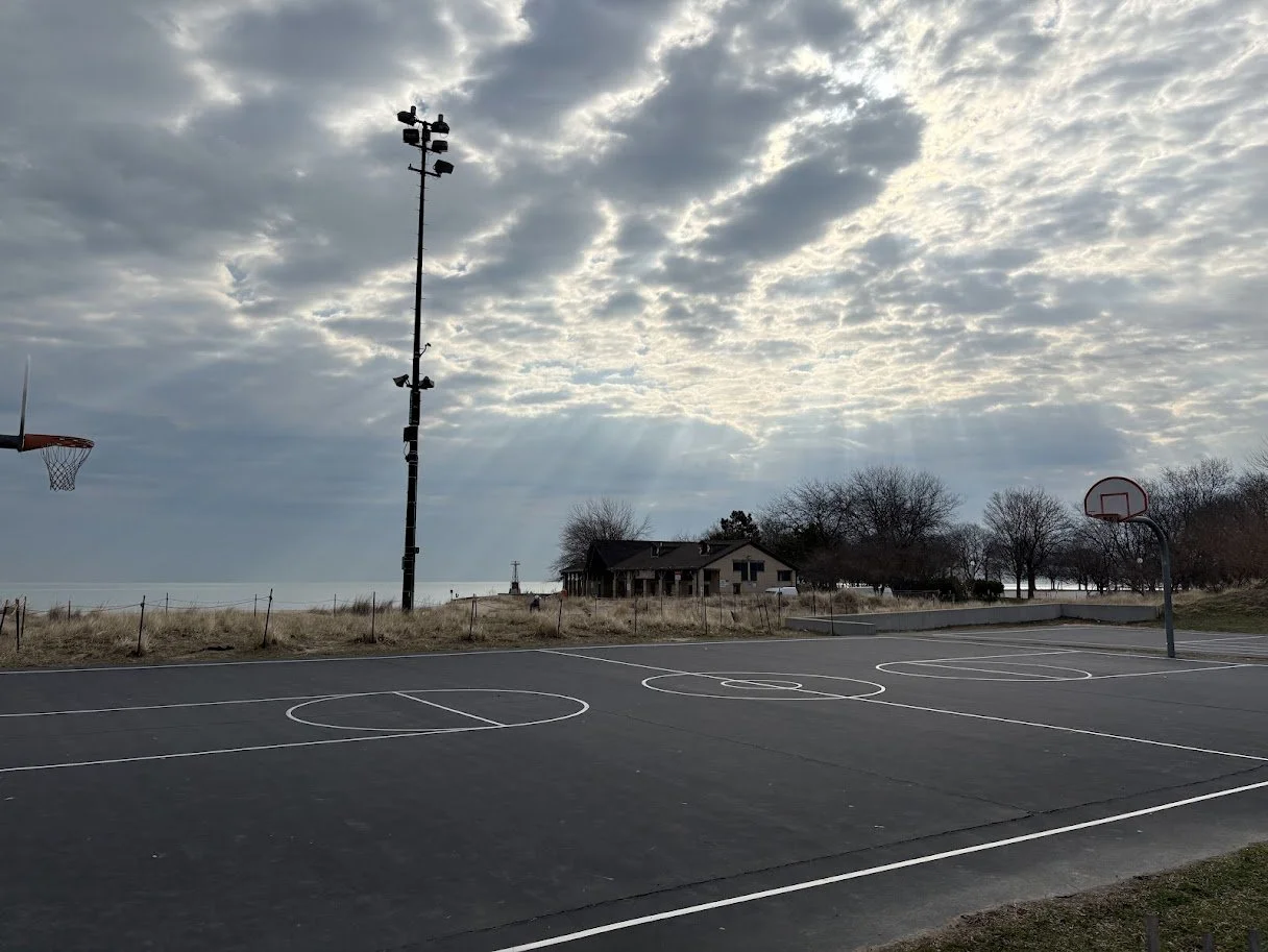 Foster Beach Basketball Court