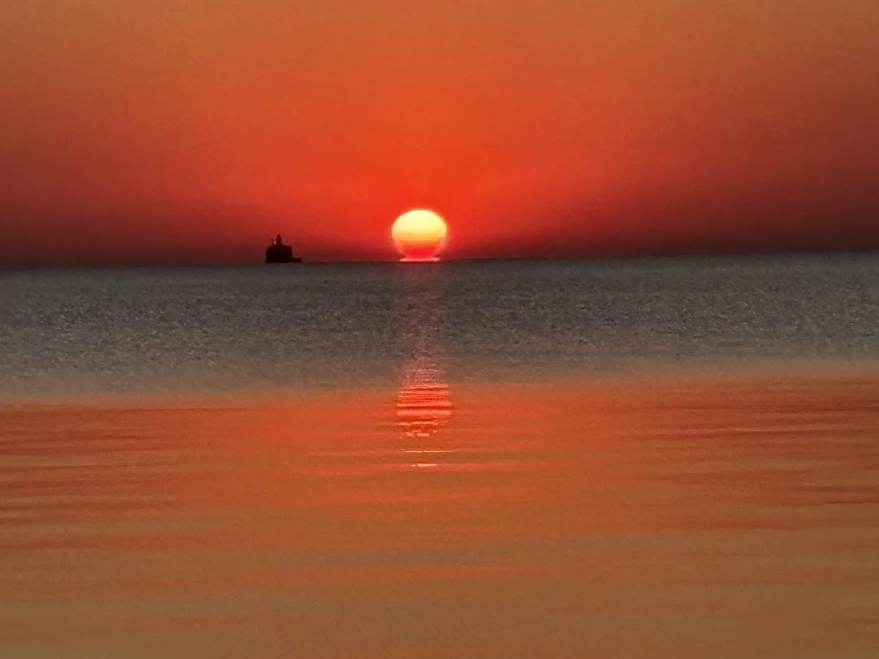 Foster and Lake Michigan, Lake Michigan, Orange Sunrise