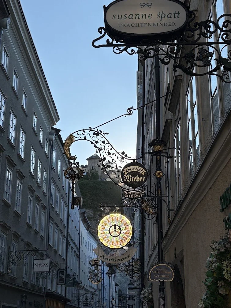 Salzburg Sign Light