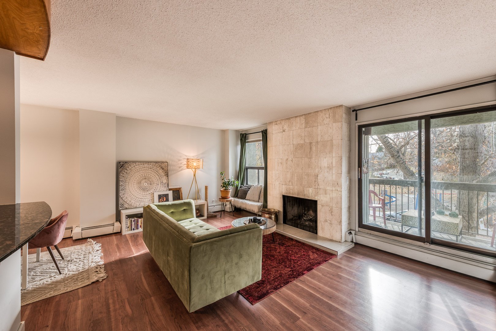 305 626 24 Ave SW-45.jpg