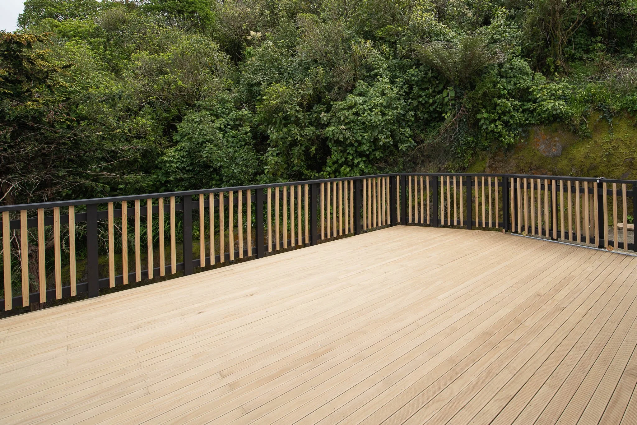 building a deck in wadestown