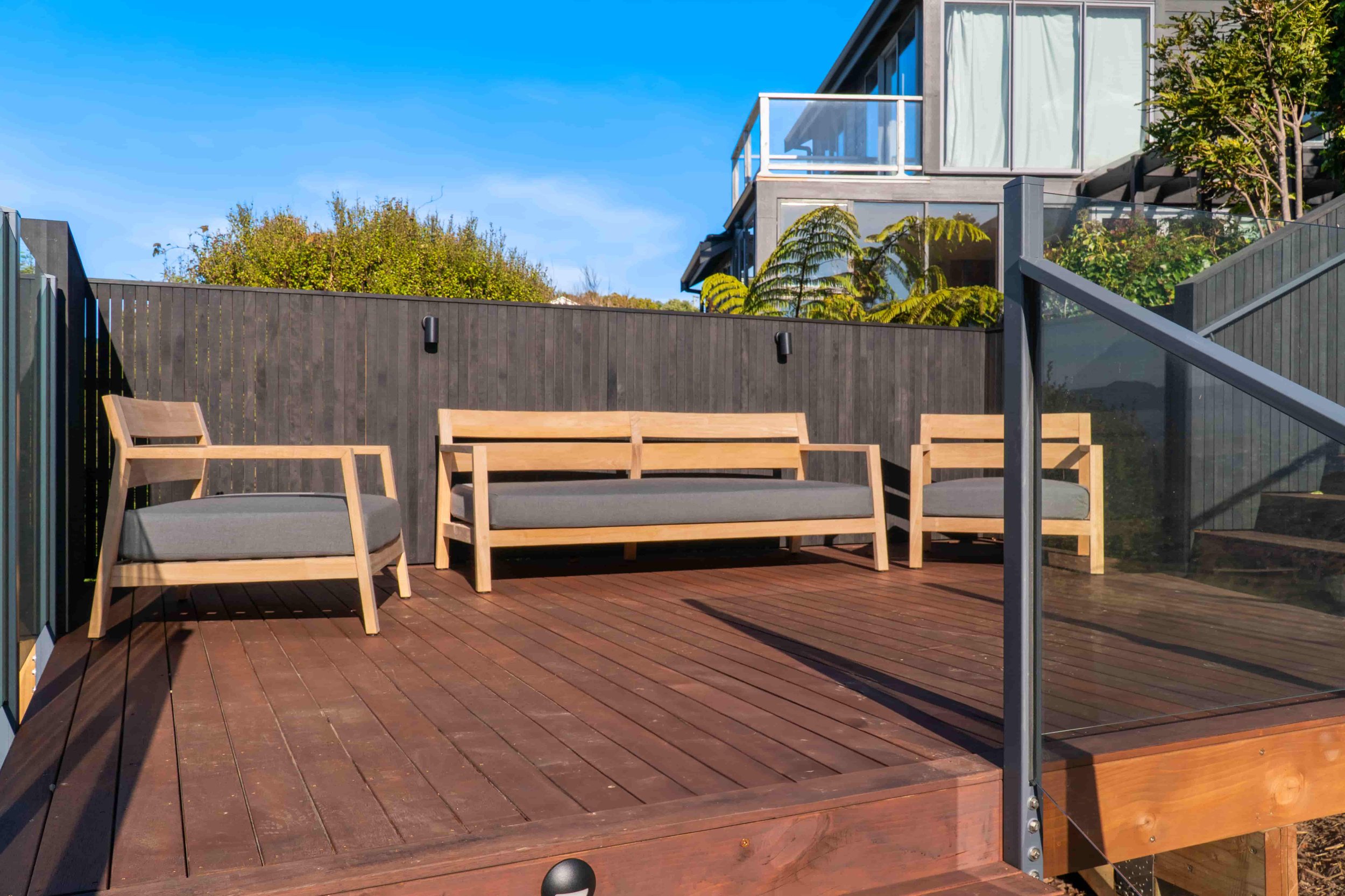wellington kwila engineered deck build in brooklyn
