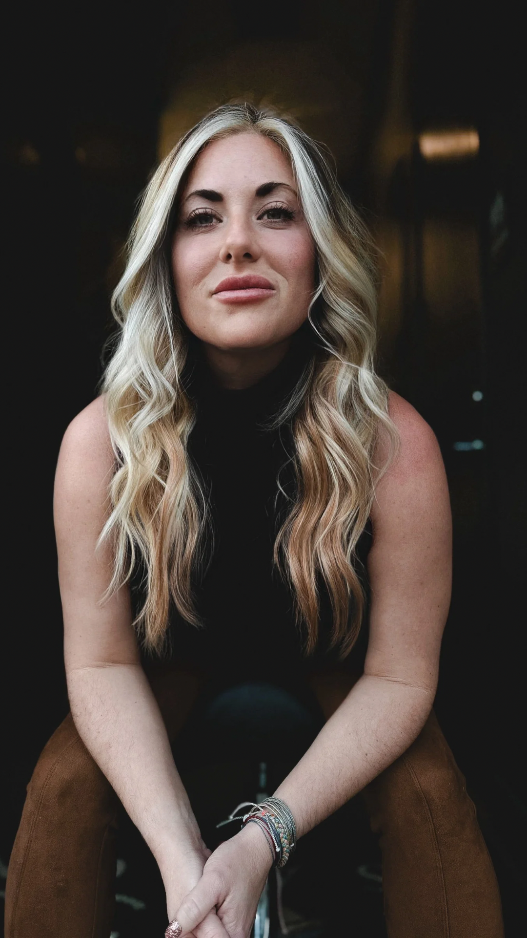 Look 3: The Lived-In Blonde/ Brunette