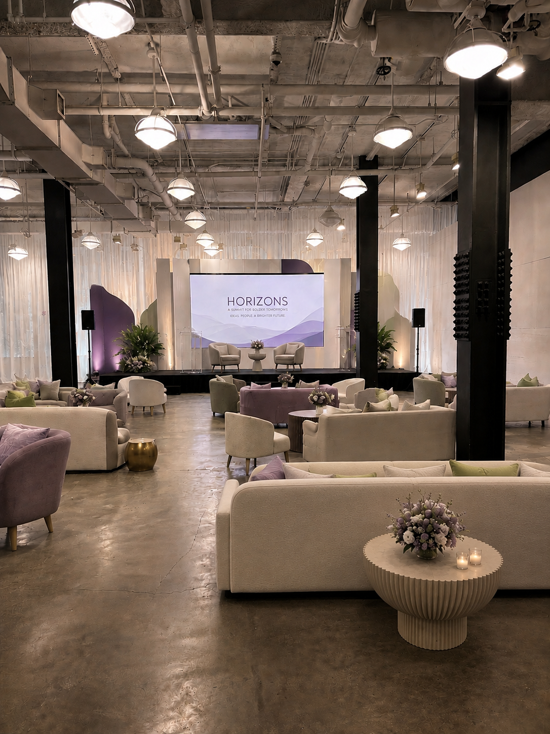 HORIZONS Summit Lounge Stage.png