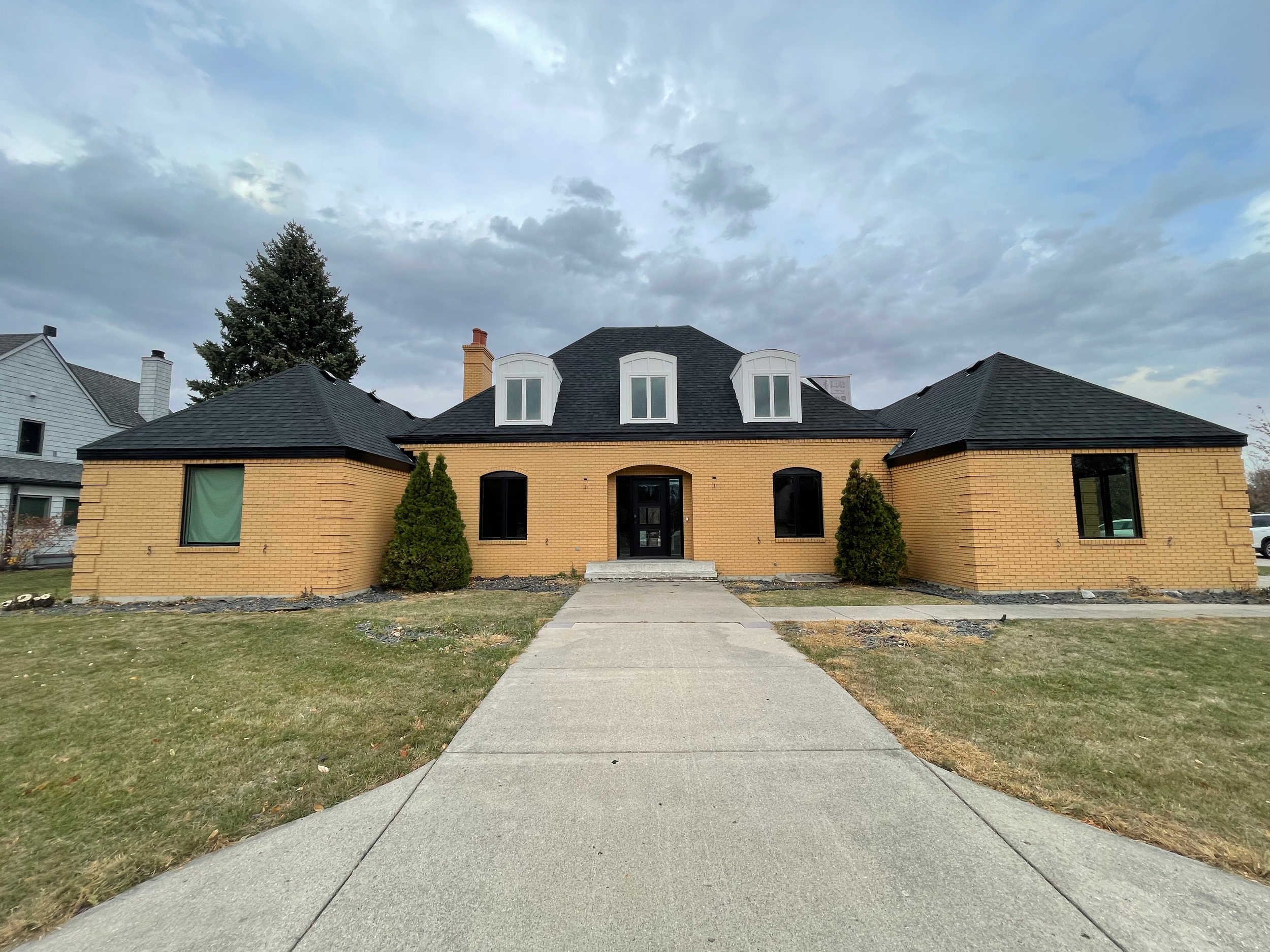 House in fargo moorhead with eric miller realtor with property link realty group.