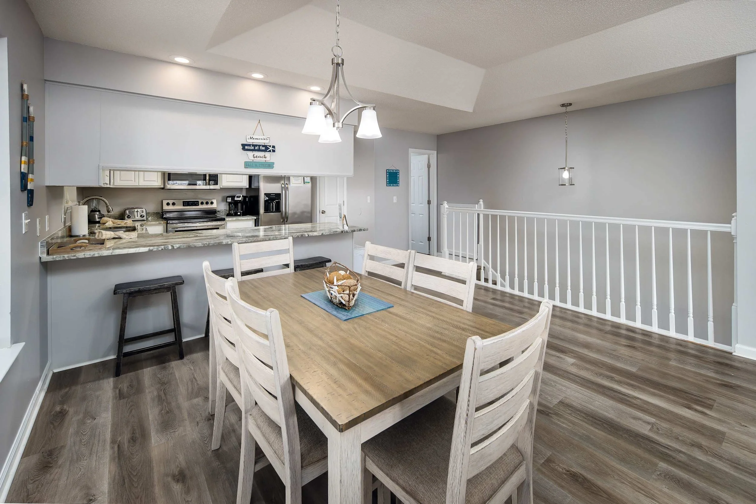 beach weeeknd snow 3.jpg (Copy) (Copy)