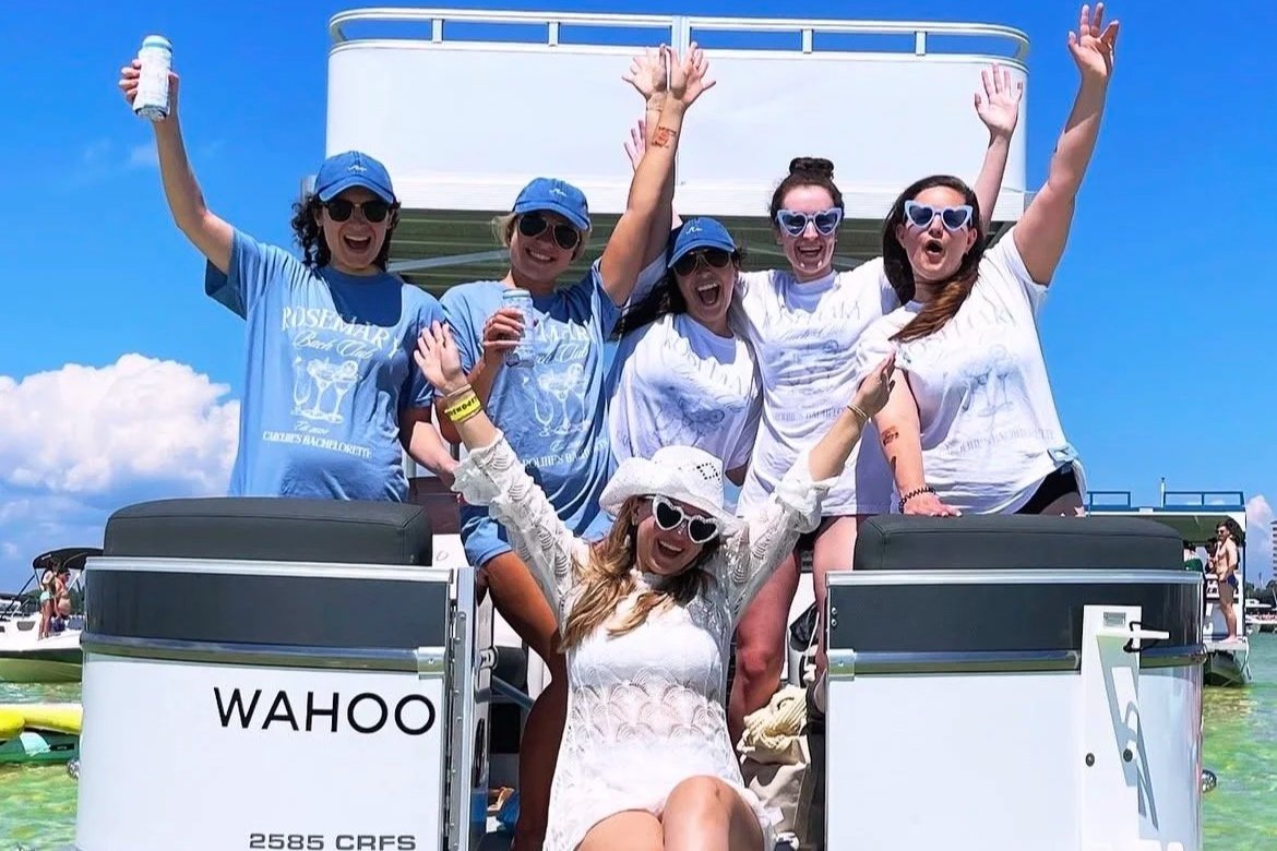 Wahoo Captained all inclusive slide pontoon - Up to 6 people