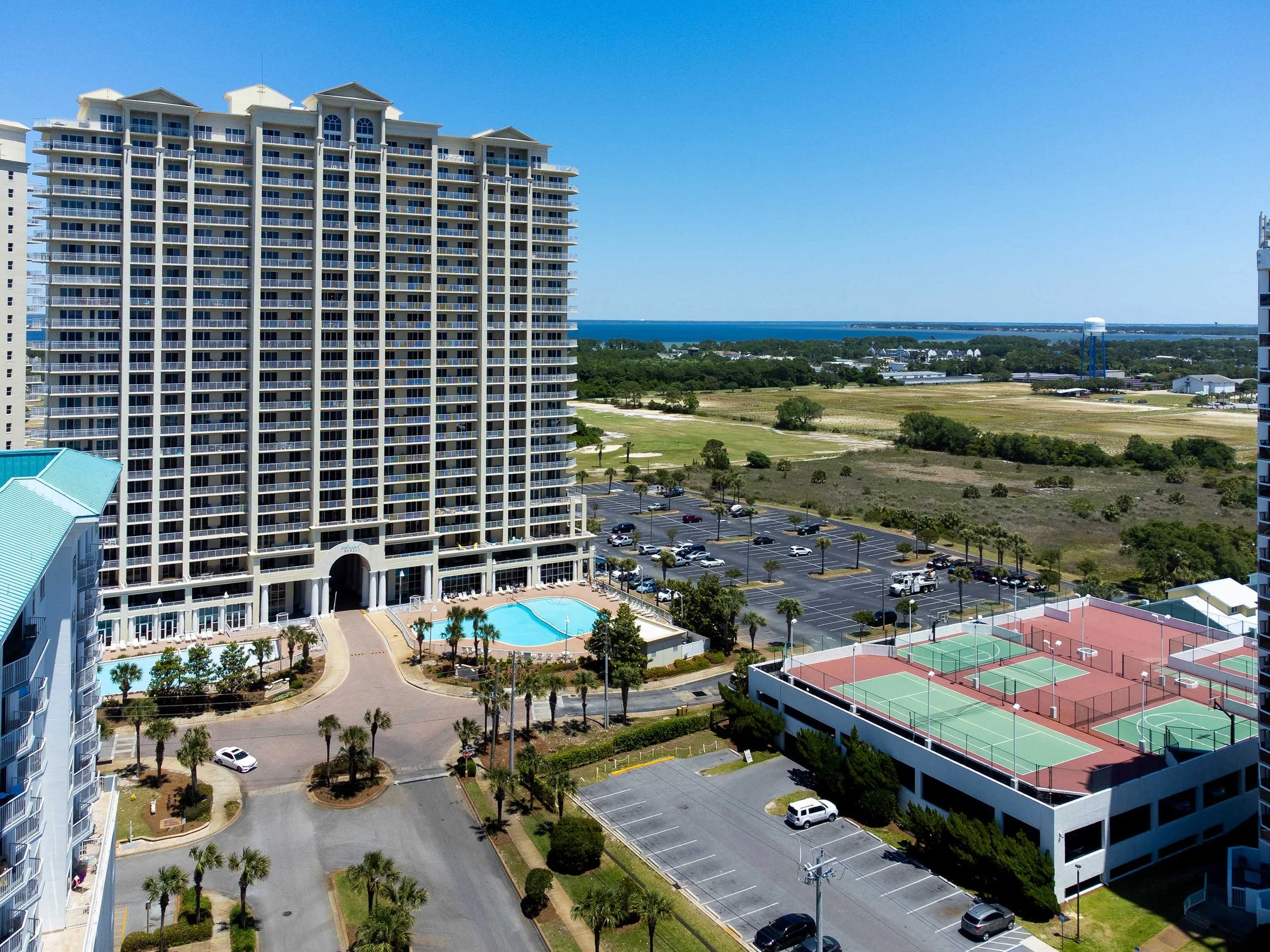 Ariel Dunes I 507 Gulf Views!Pools, Golf & more!- 6 Guests
