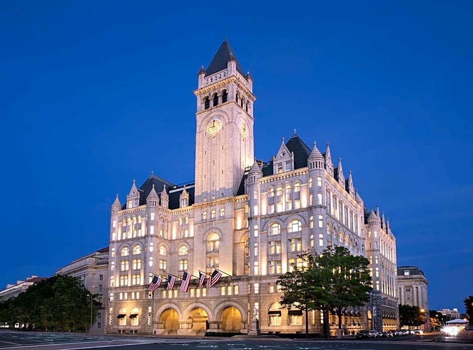 Elevated Stays: Philadelphia, Pennsylvania