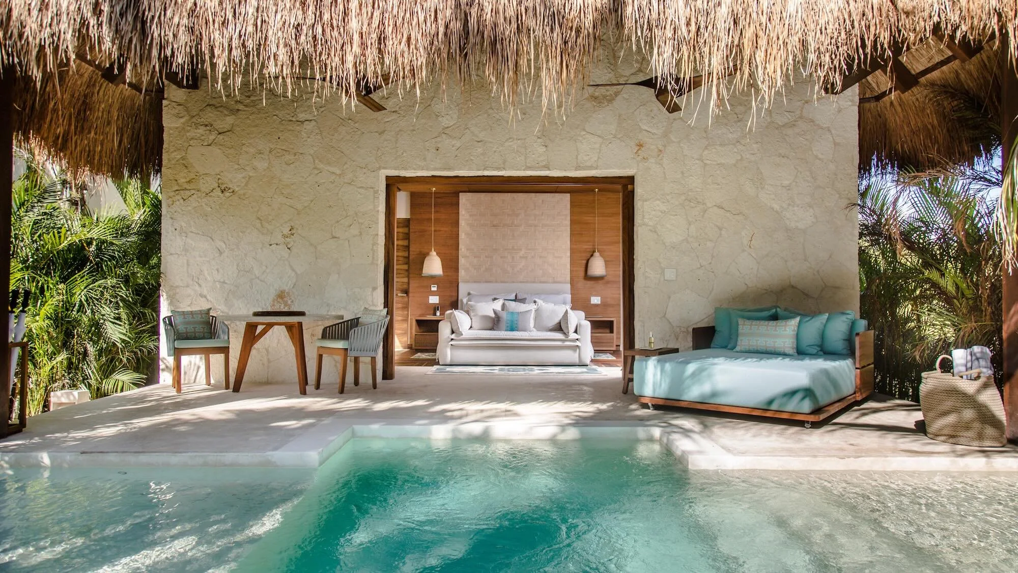 Your hotel should be as extraordinary as your flight.

Your flight is only half the journey. The hotel you walk into when you land sets the tone for everything that follows. That&rsquo;s why Skyline doesn&rsquo;t stop at the runway.

This month&rsquo