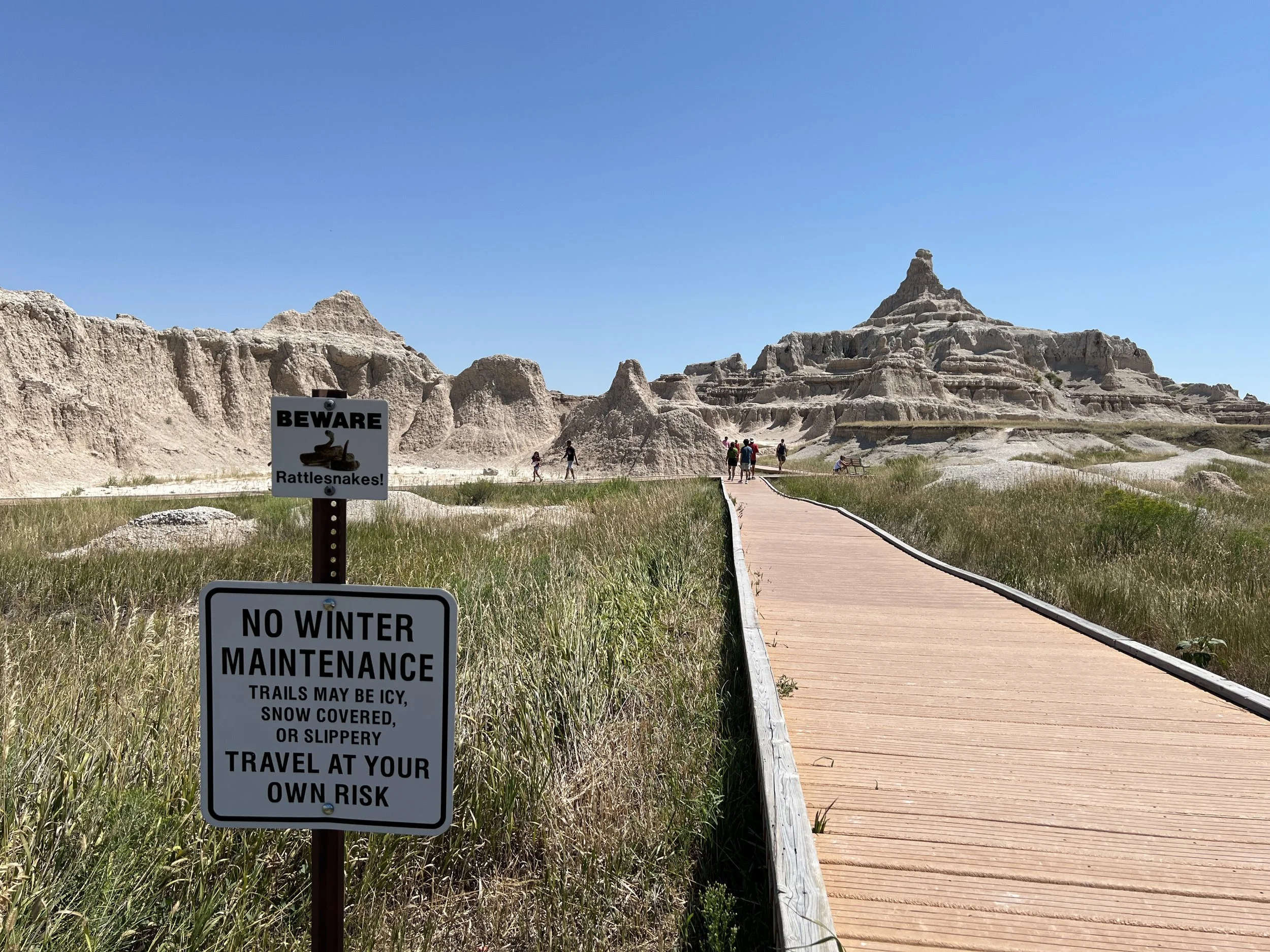 A boardwalk outside notch.JPG