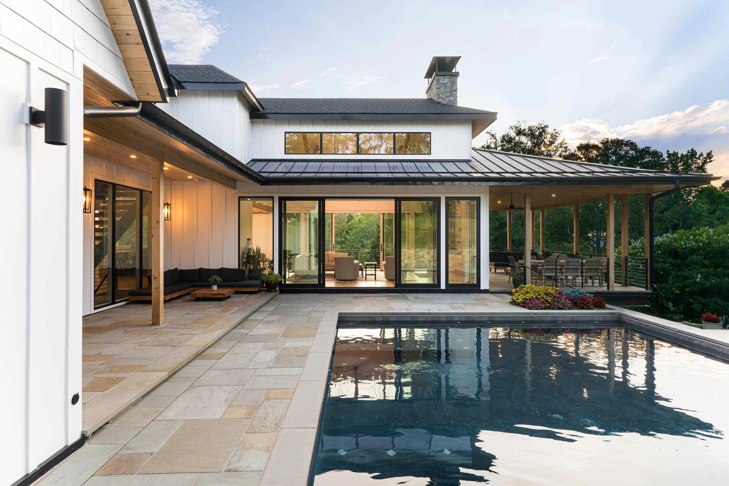 110 Bluegrass - Weaverville.jpg